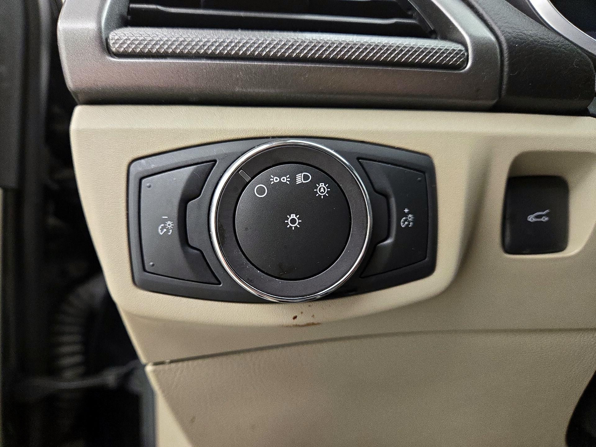 Thumbnail: 2019 Ford Fusion - 13
