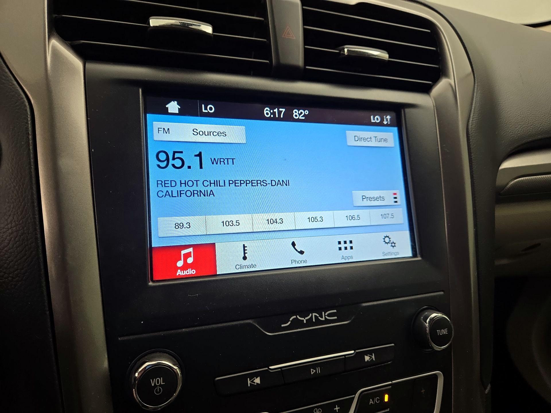 Thumbnail: 2019 Ford Fusion - 15
