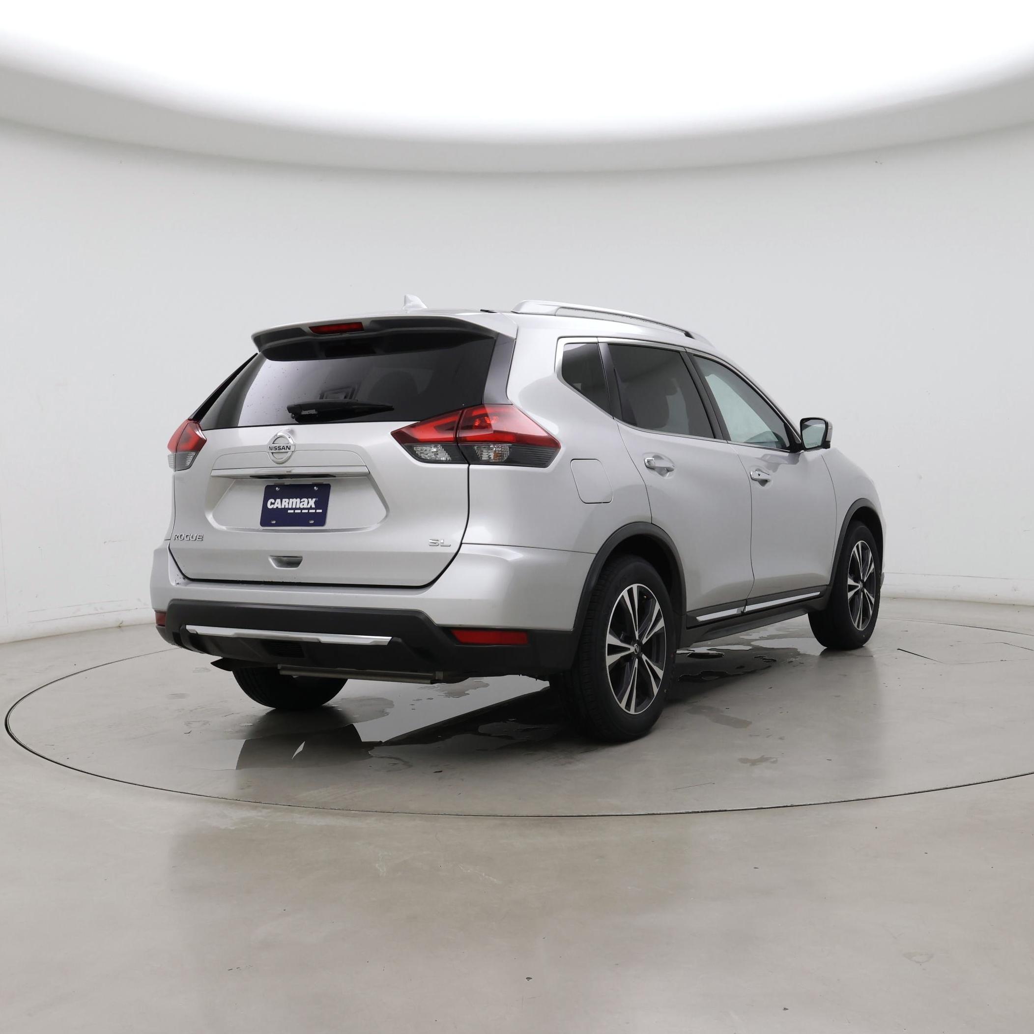 Thumbnail: 2018 Nissan Rogue - 8
