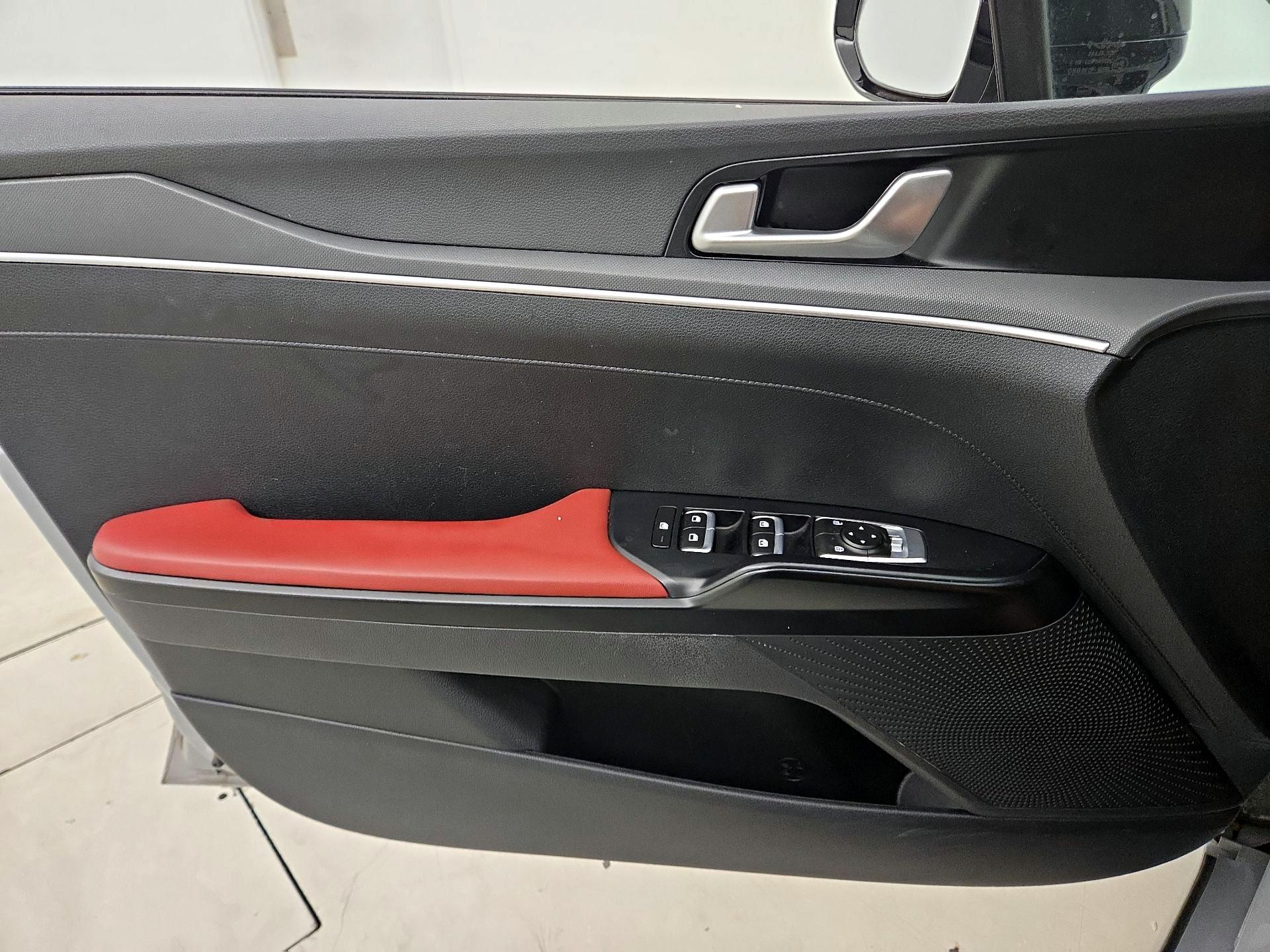 Thumbnail: 2023 Kia K5 - 12