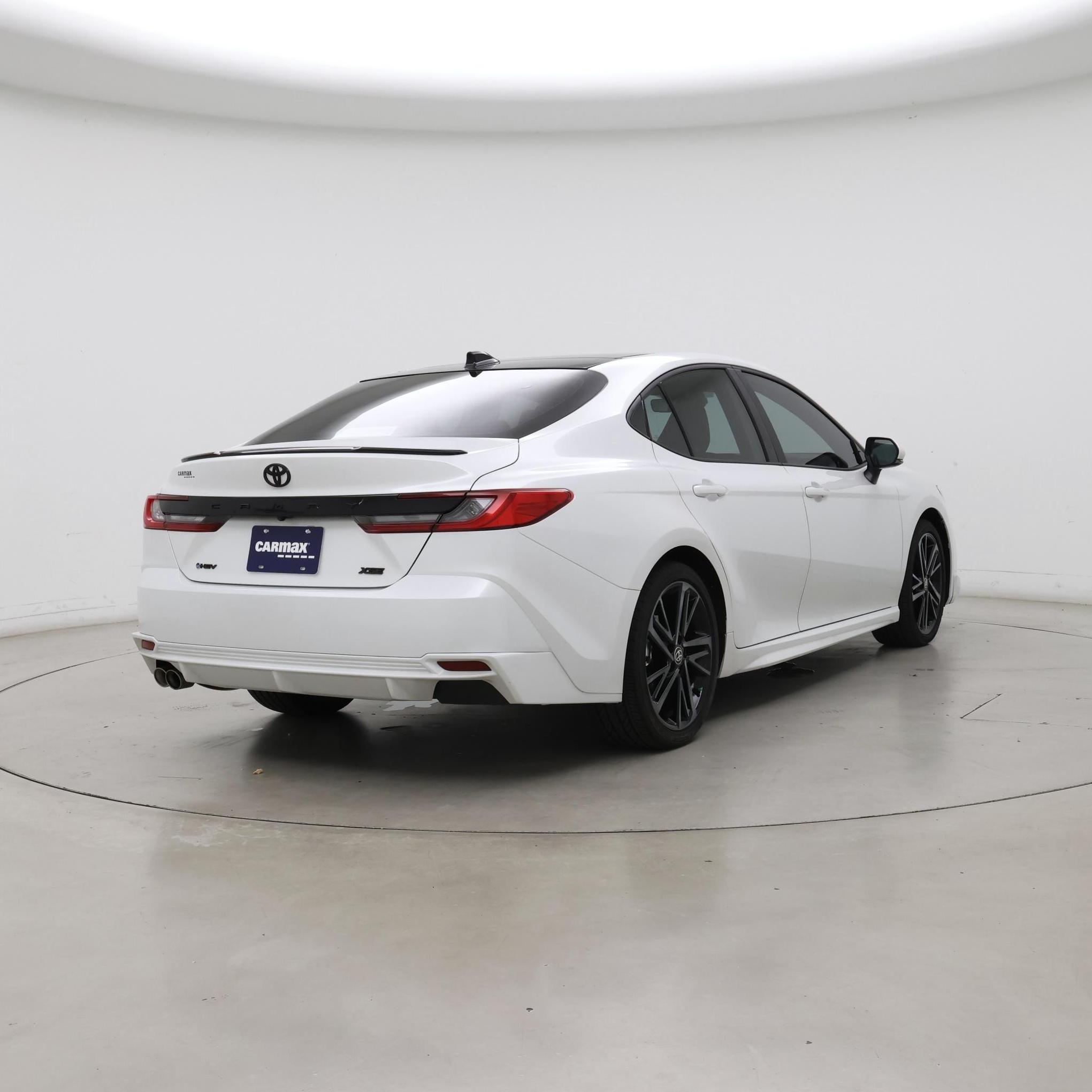 Thumbnail: 2025 Toyota Camry - 8