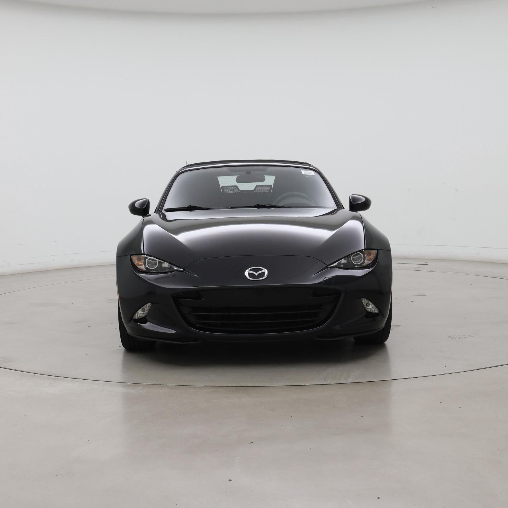 Thumbnail: 2017 Mazda MX-5 Miata - 5
