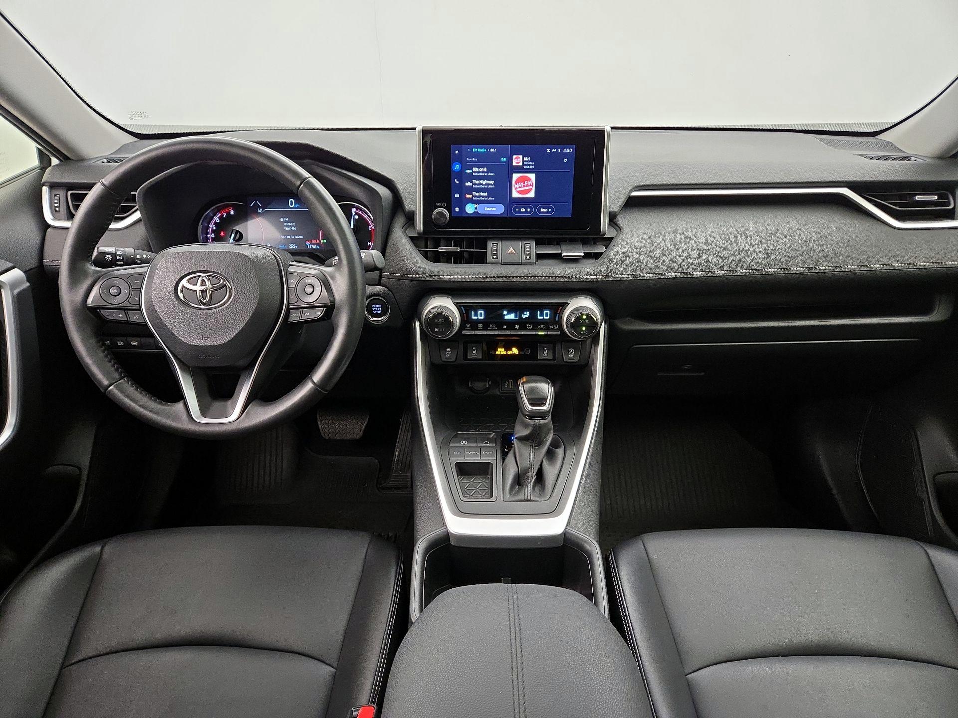 Thumbnail: 2023 Toyota RAV4 - 9