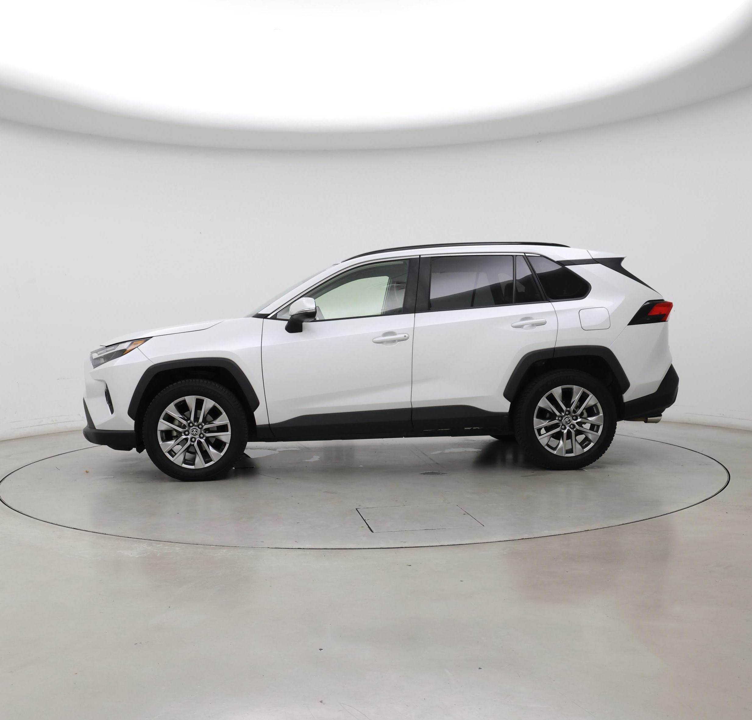 Thumbnail: 2023 Toyota RAV4 - 3