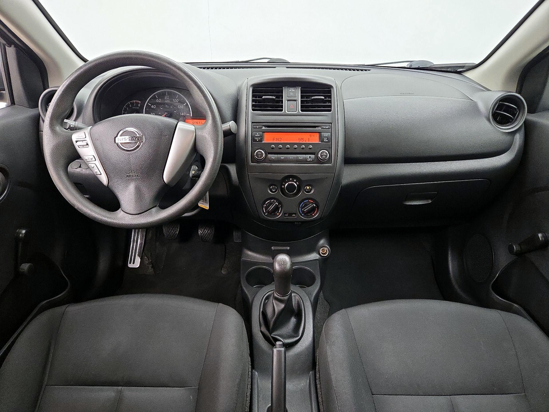 Thumbnail: 2017 Nissan Versa - 9