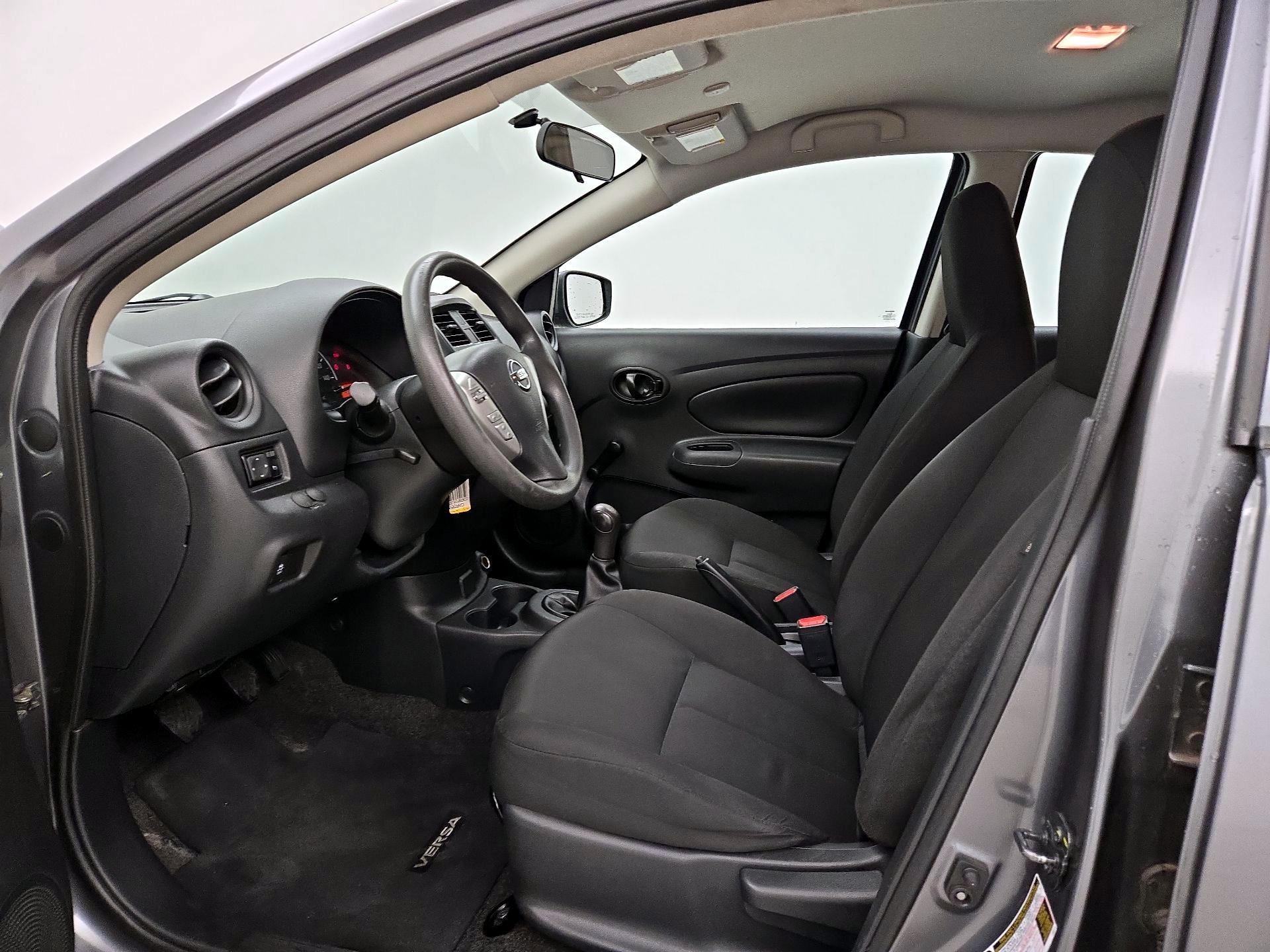 Thumbnail: 2017 Nissan Versa - 11