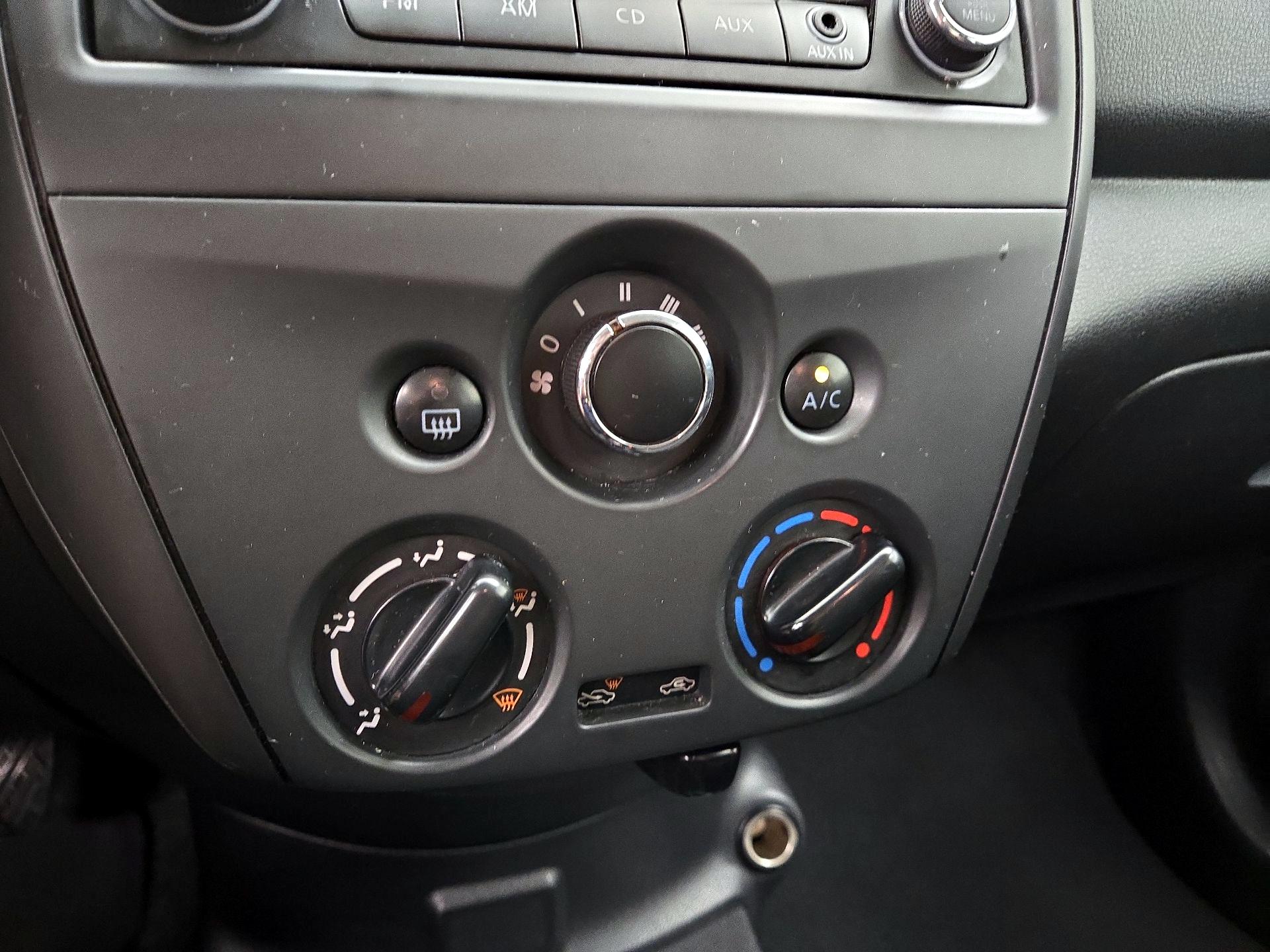 Thumbnail: 2017 Nissan Versa - 15