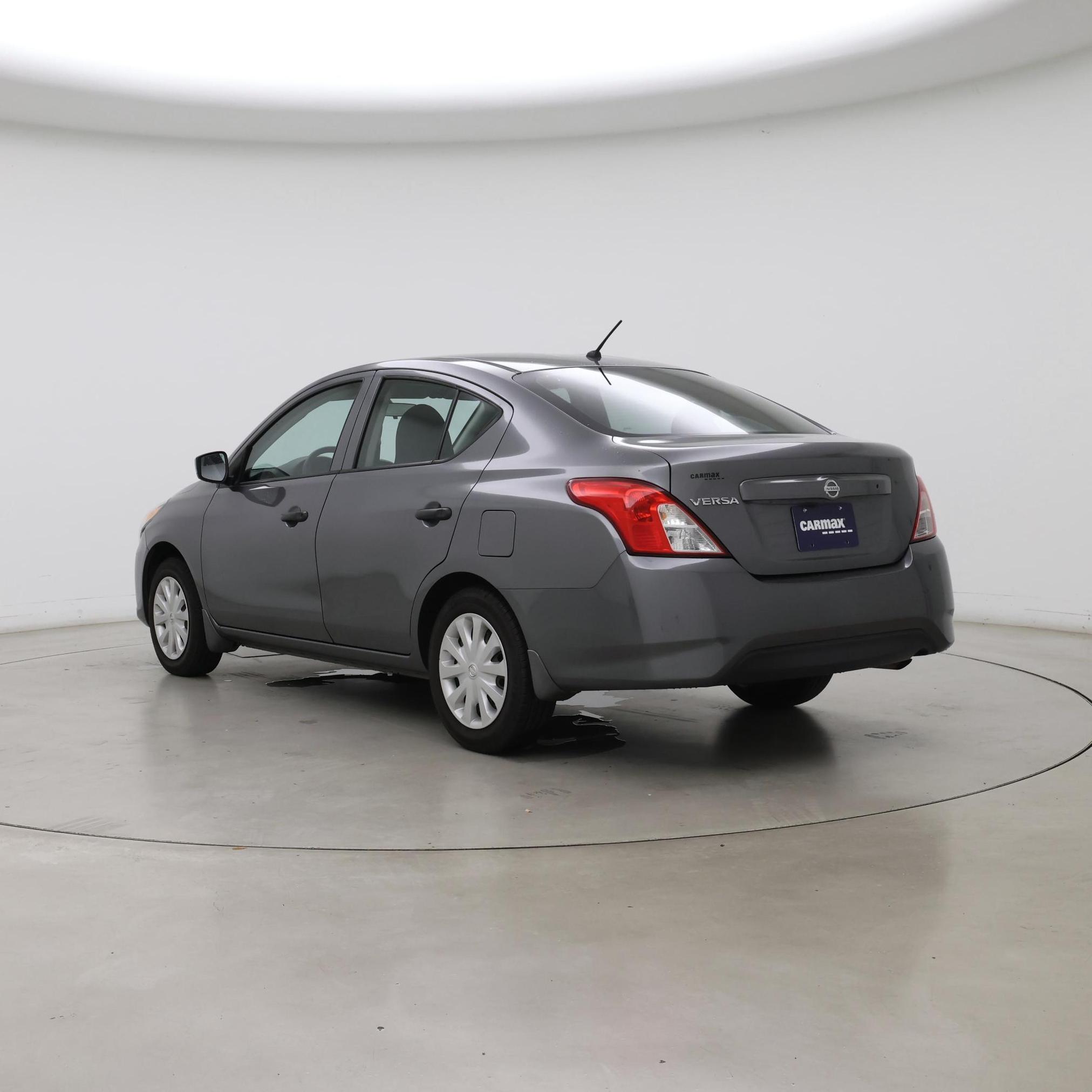 Thumbnail: 2017 Nissan Versa - 2