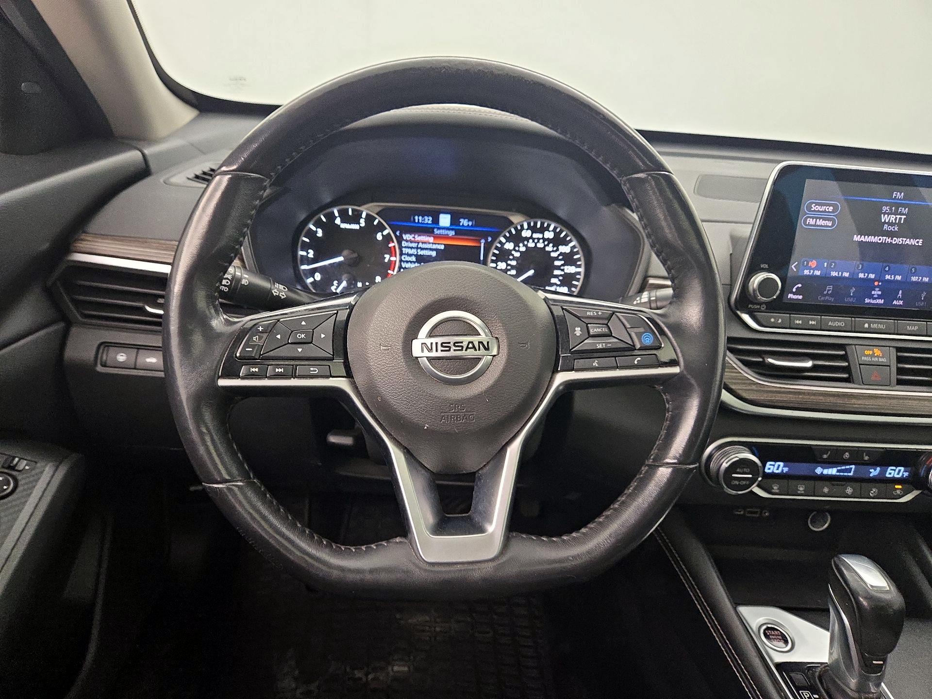 Thumbnail: 2019 Nissan Altima - 10