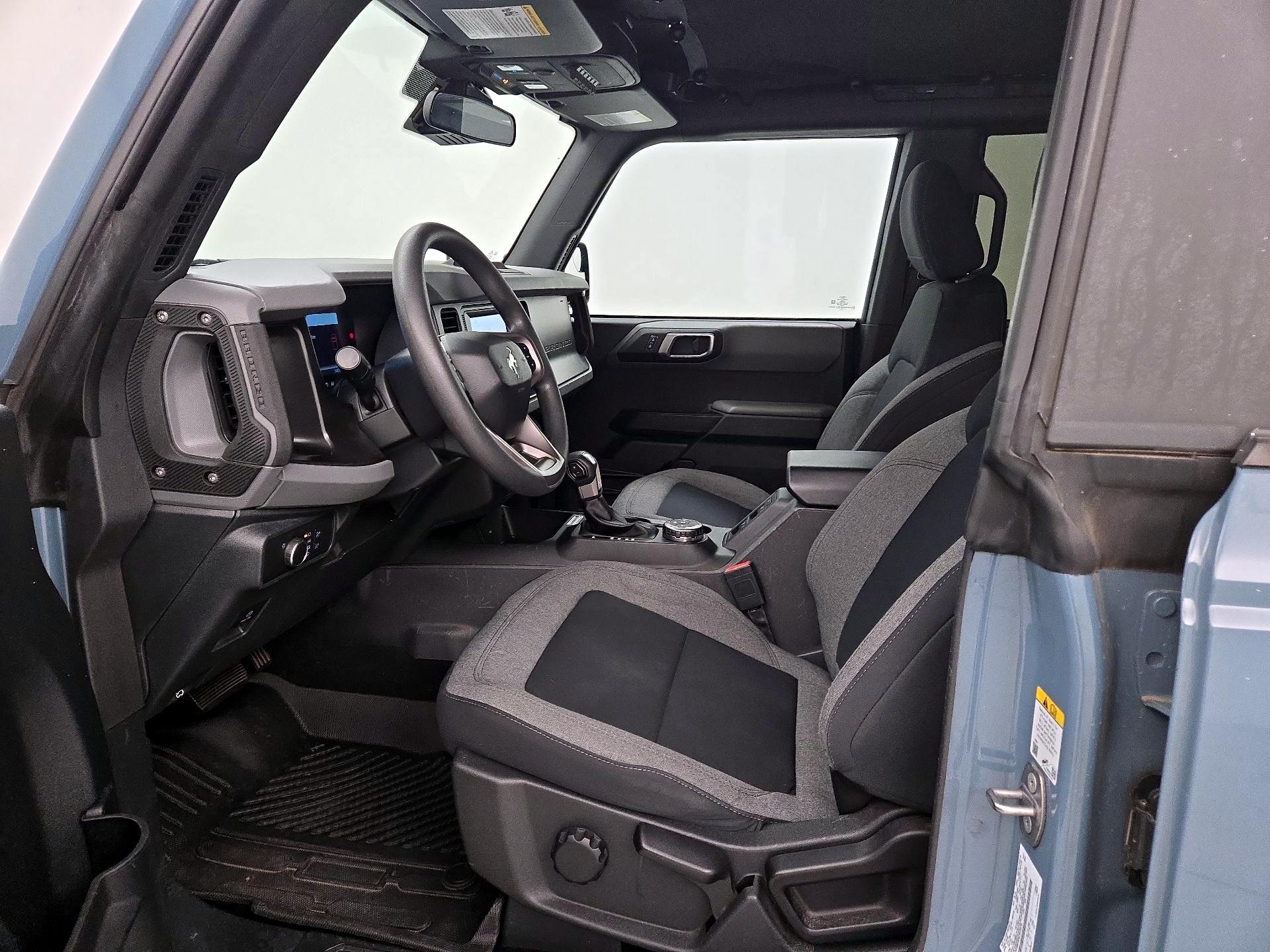 Thumbnail: 2022 Ford Bronco - 11