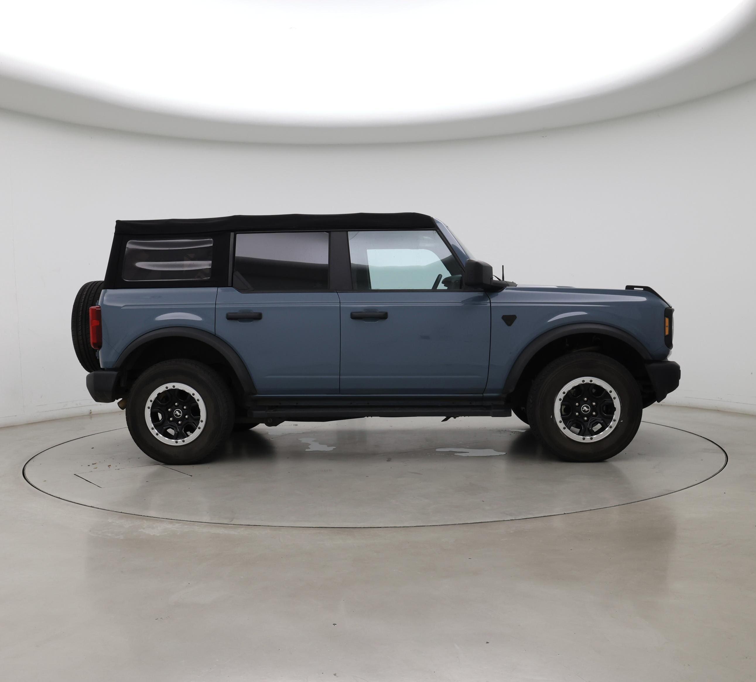 Thumbnail: 2022 Ford Bronco - 7