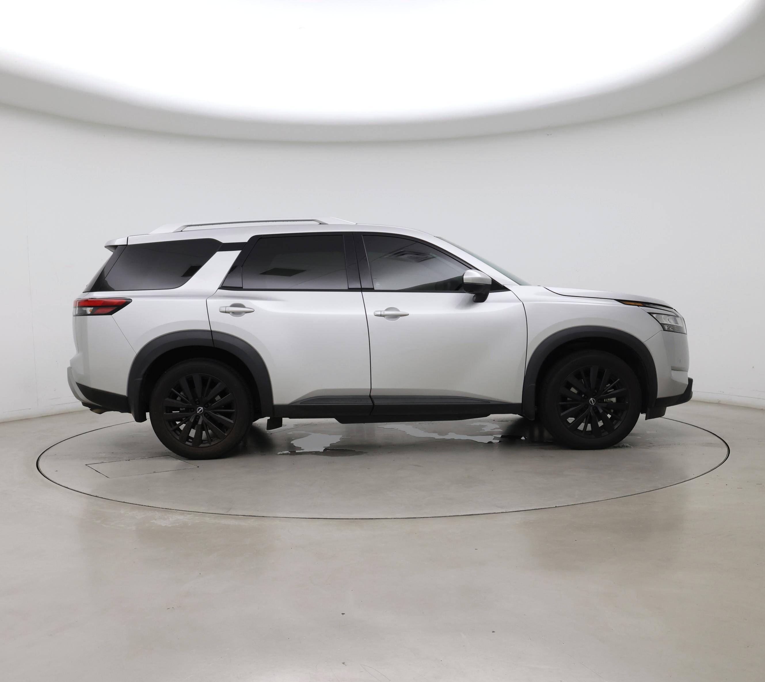 Thumbnail: 2022 Nissan Pathfinder - 7