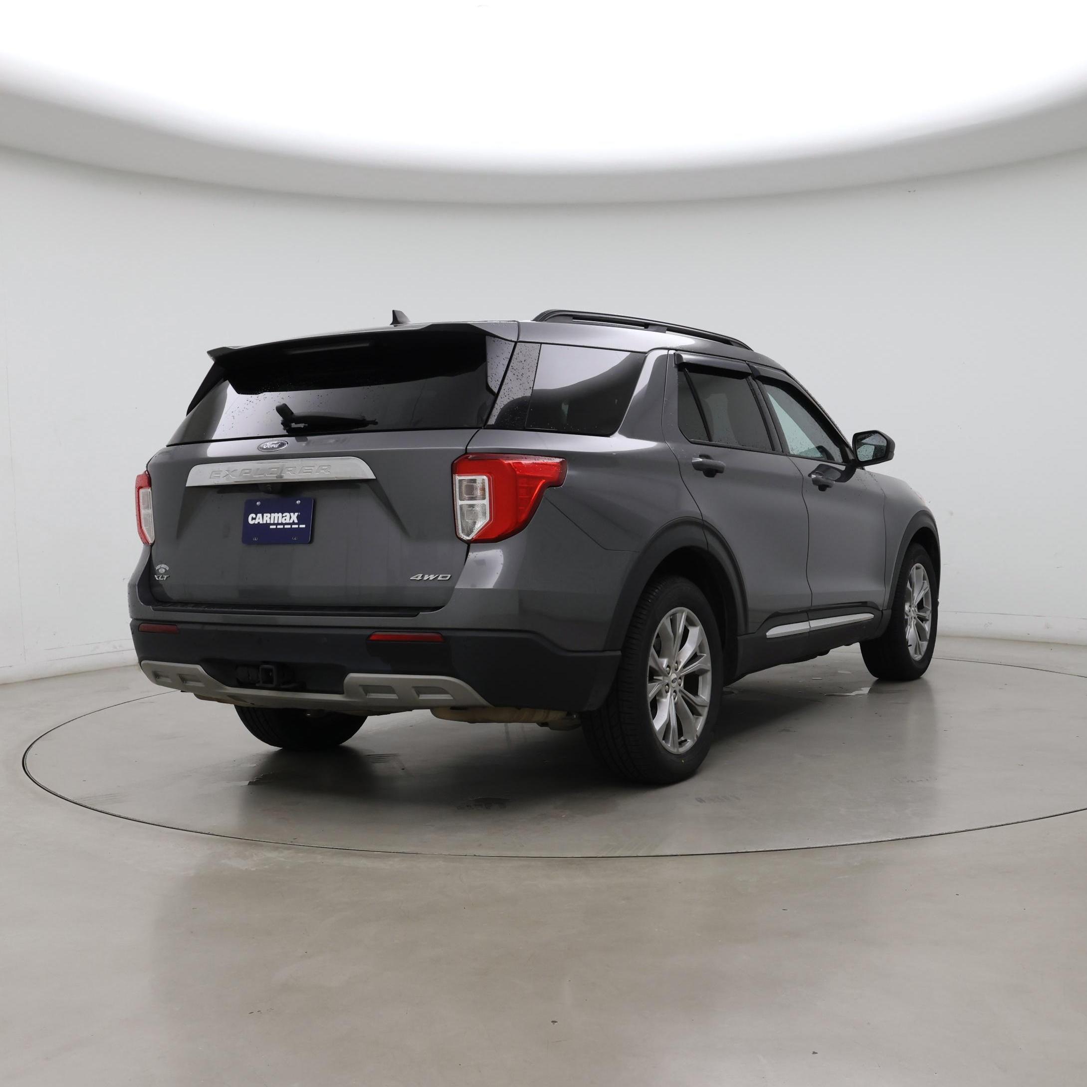 Thumbnail: 2023 Ford Explorer - 8