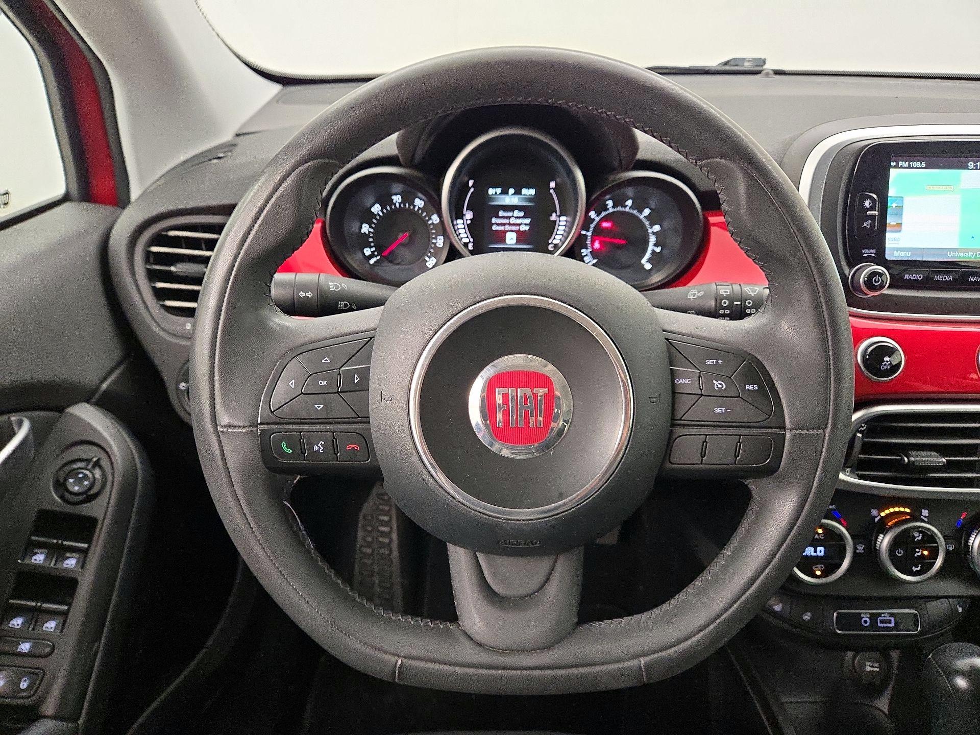 Thumbnail: 2016 Fiat 500X - 10