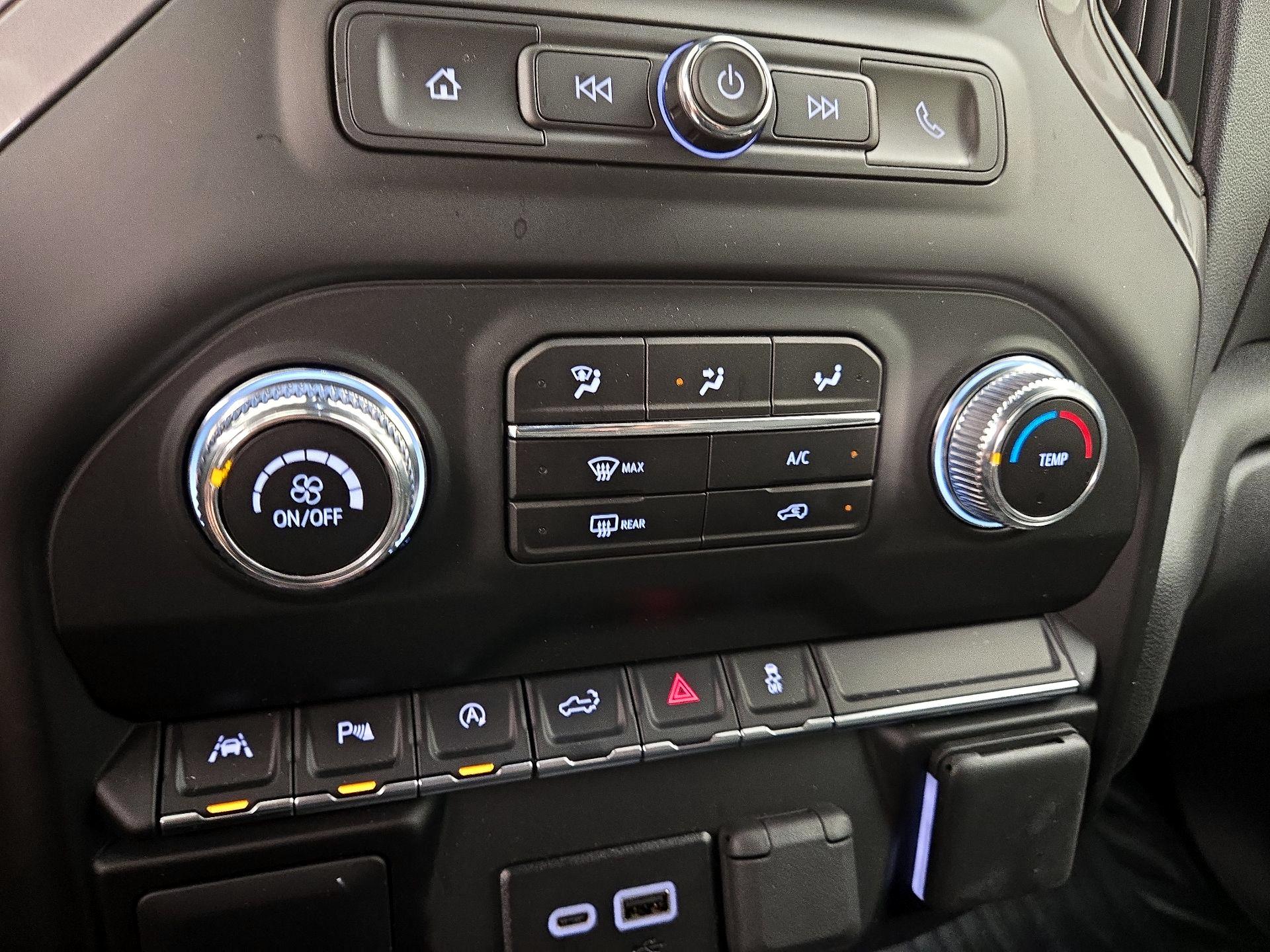 Thumbnail: 2025 GMC Sierra 1500 - 16