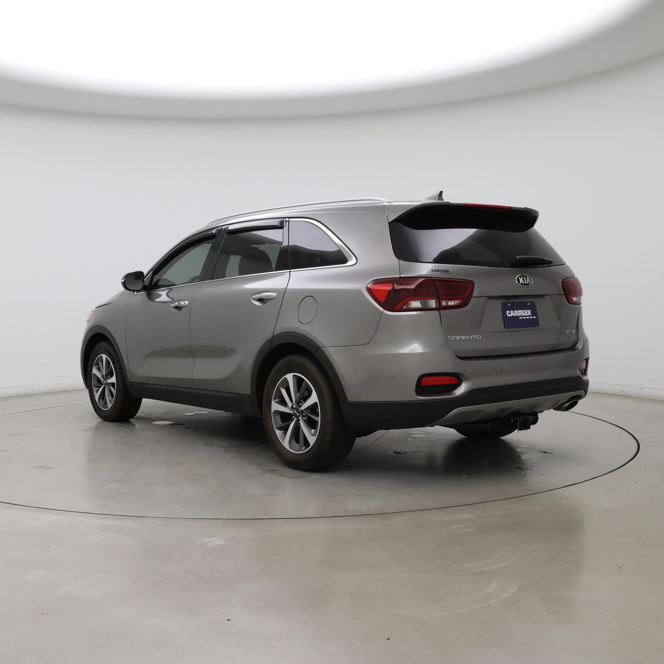 Thumbnail: 2019 Kia Sorento - 2