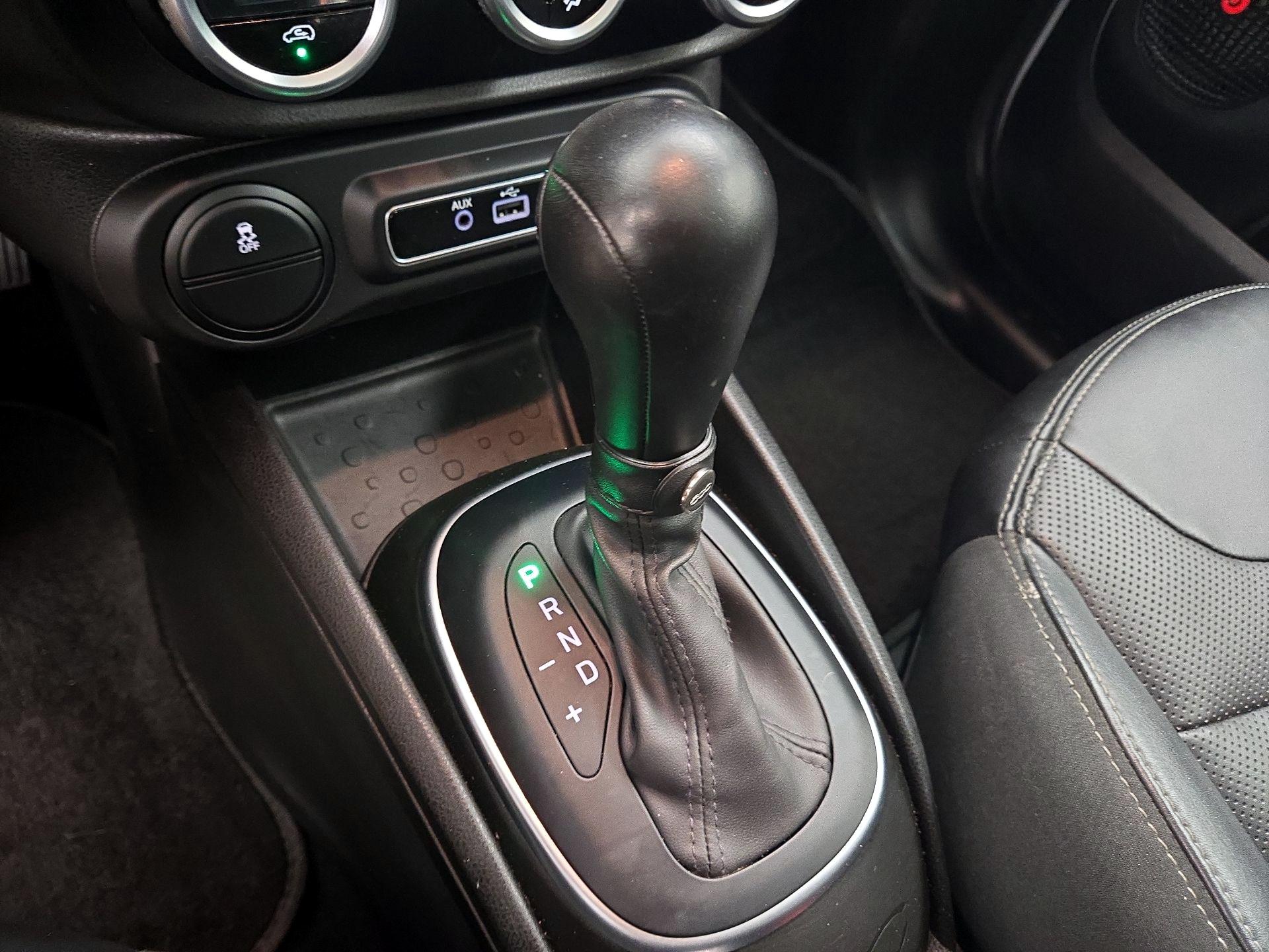 Thumbnail: 2019 Fiat 500L - 17