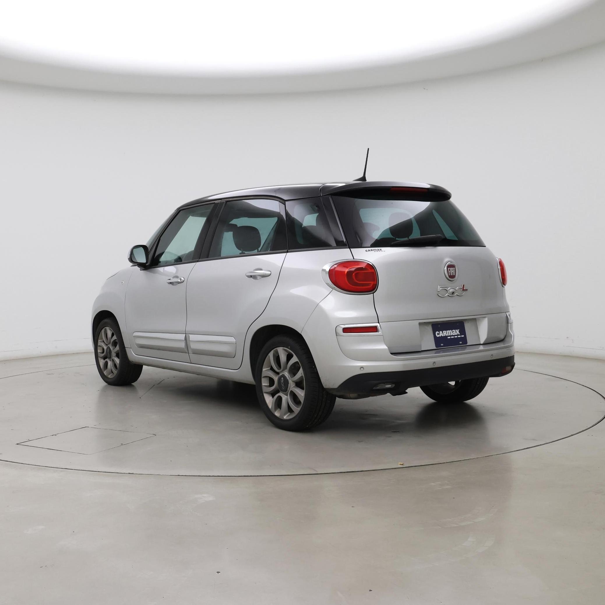 Thumbnail: 2019 Fiat 500L - 2