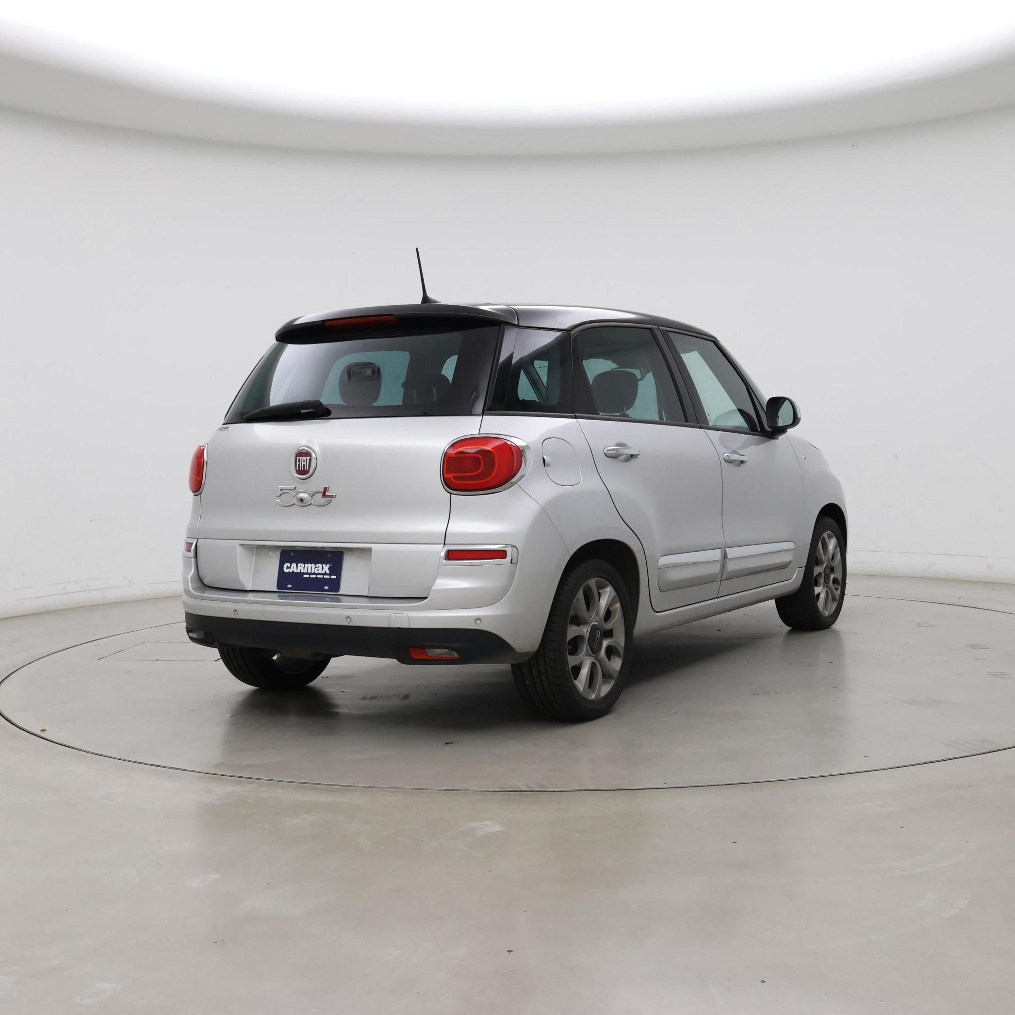 Thumbnail: 2019 Fiat 500L - 8