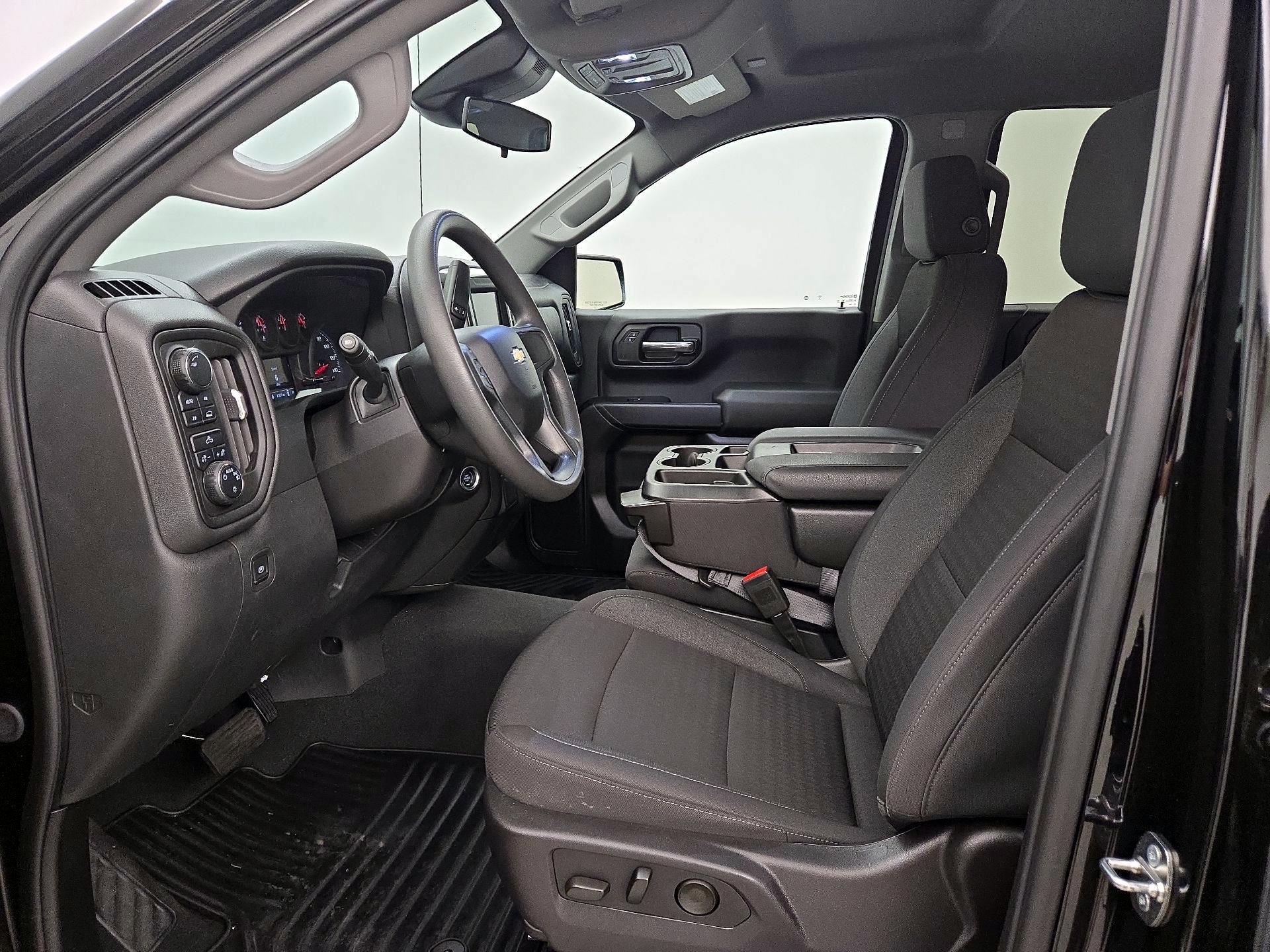 Thumbnail: 2024 Chevrolet Silverado 1500 - 11