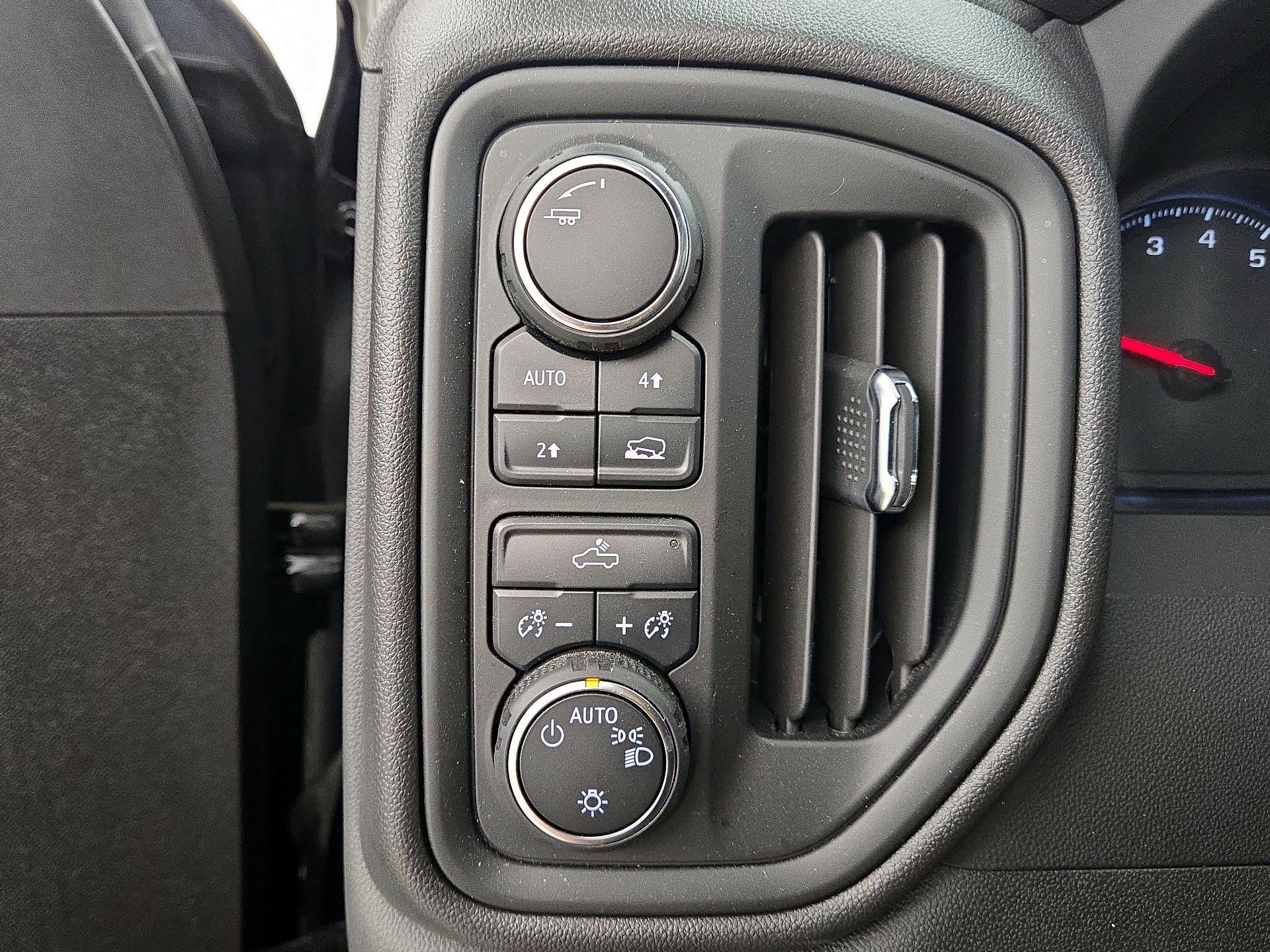 Thumbnail: 2024 Chevrolet Silverado 1500 - 13