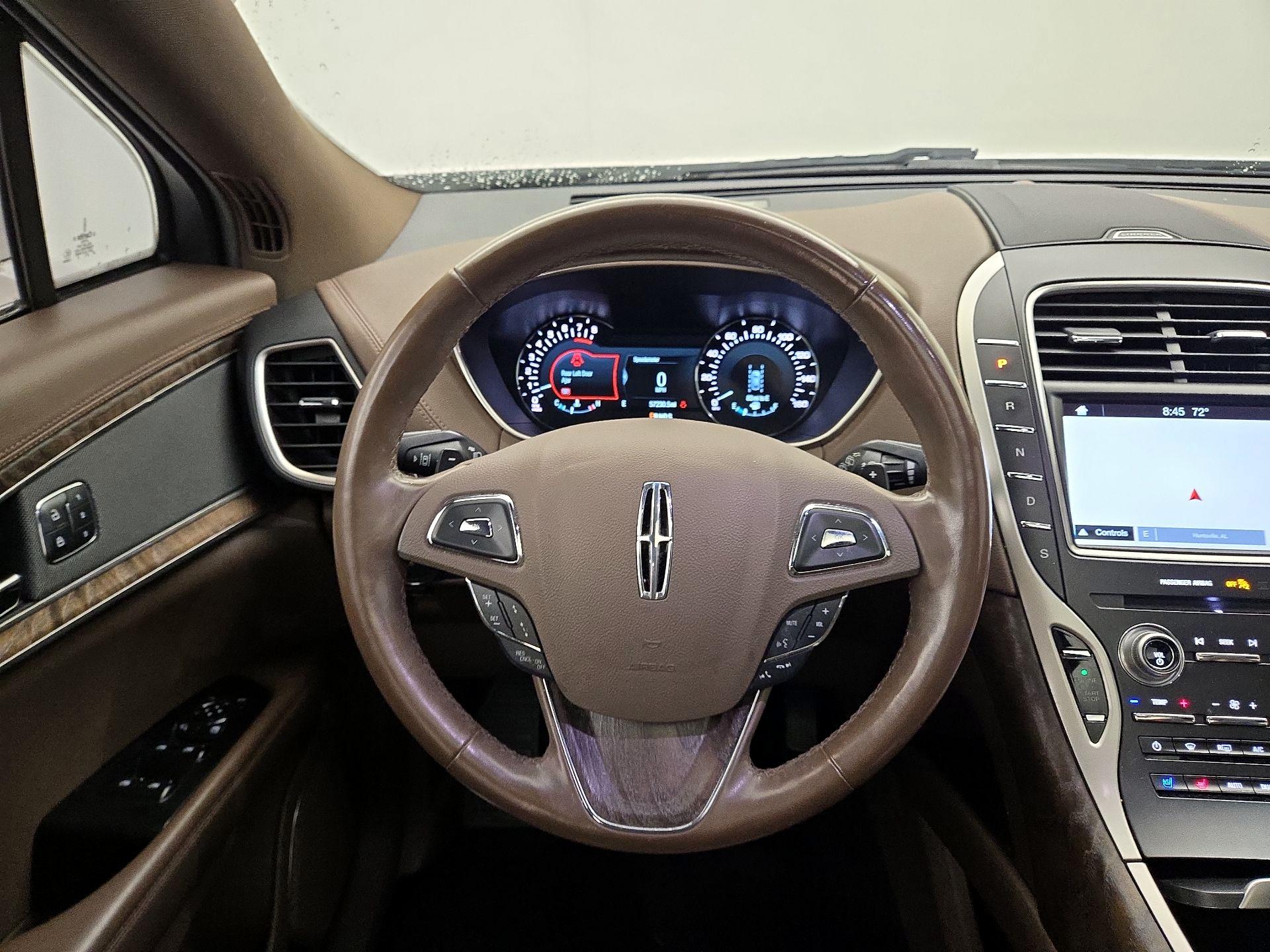 Thumbnail: 2017 Lincoln MKX - 10