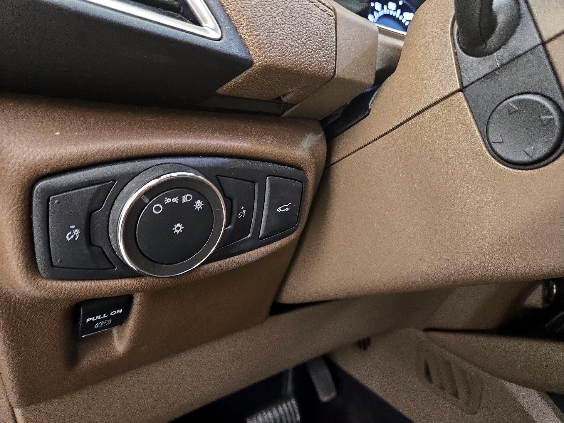 Thumbnail: 2017 Lincoln MKX - 13