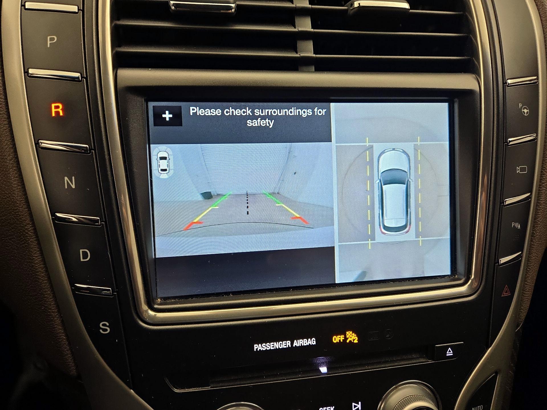 Thumbnail: 2017 Lincoln MKX - 15