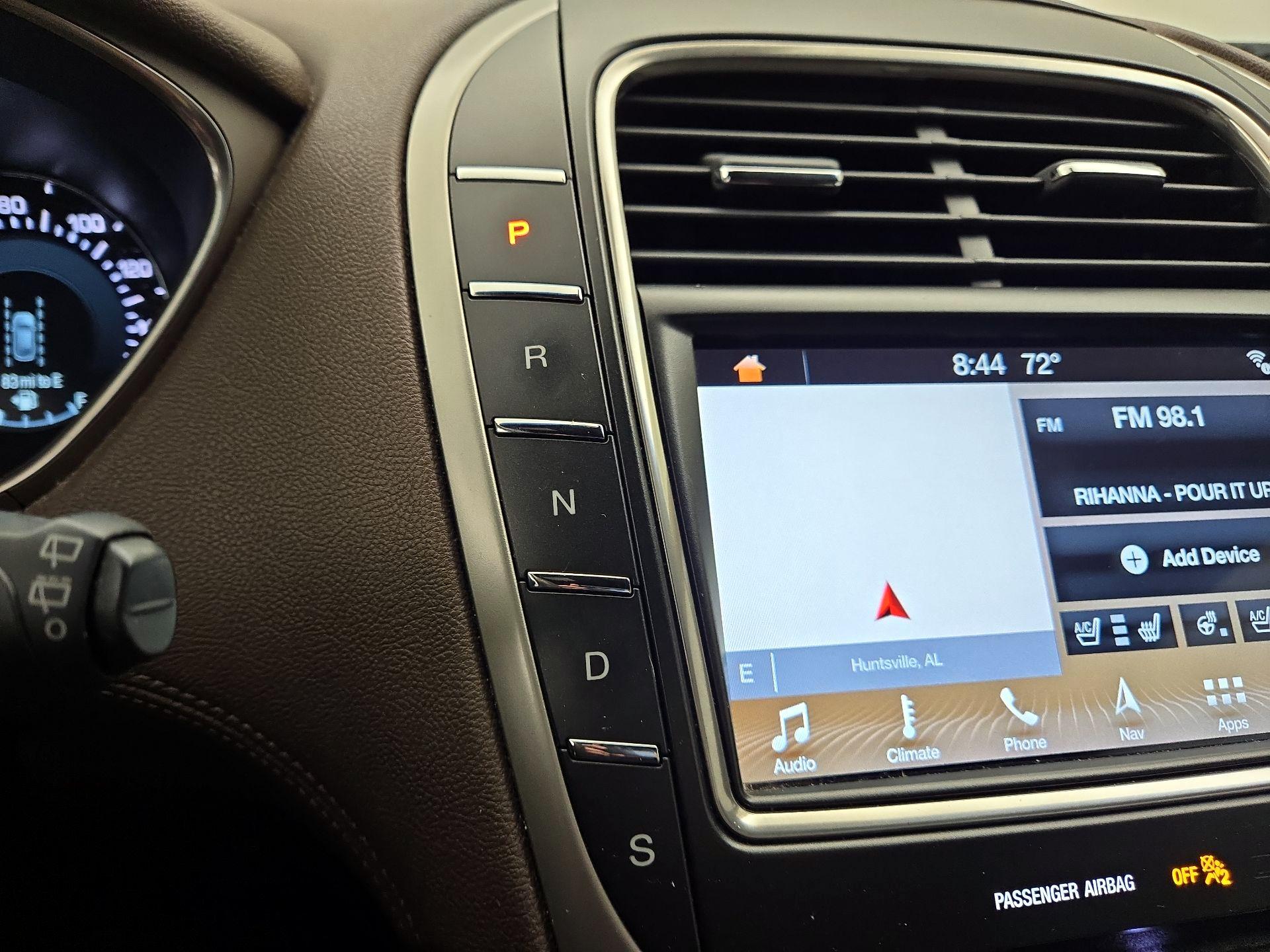 Thumbnail: 2017 Lincoln MKX - 18