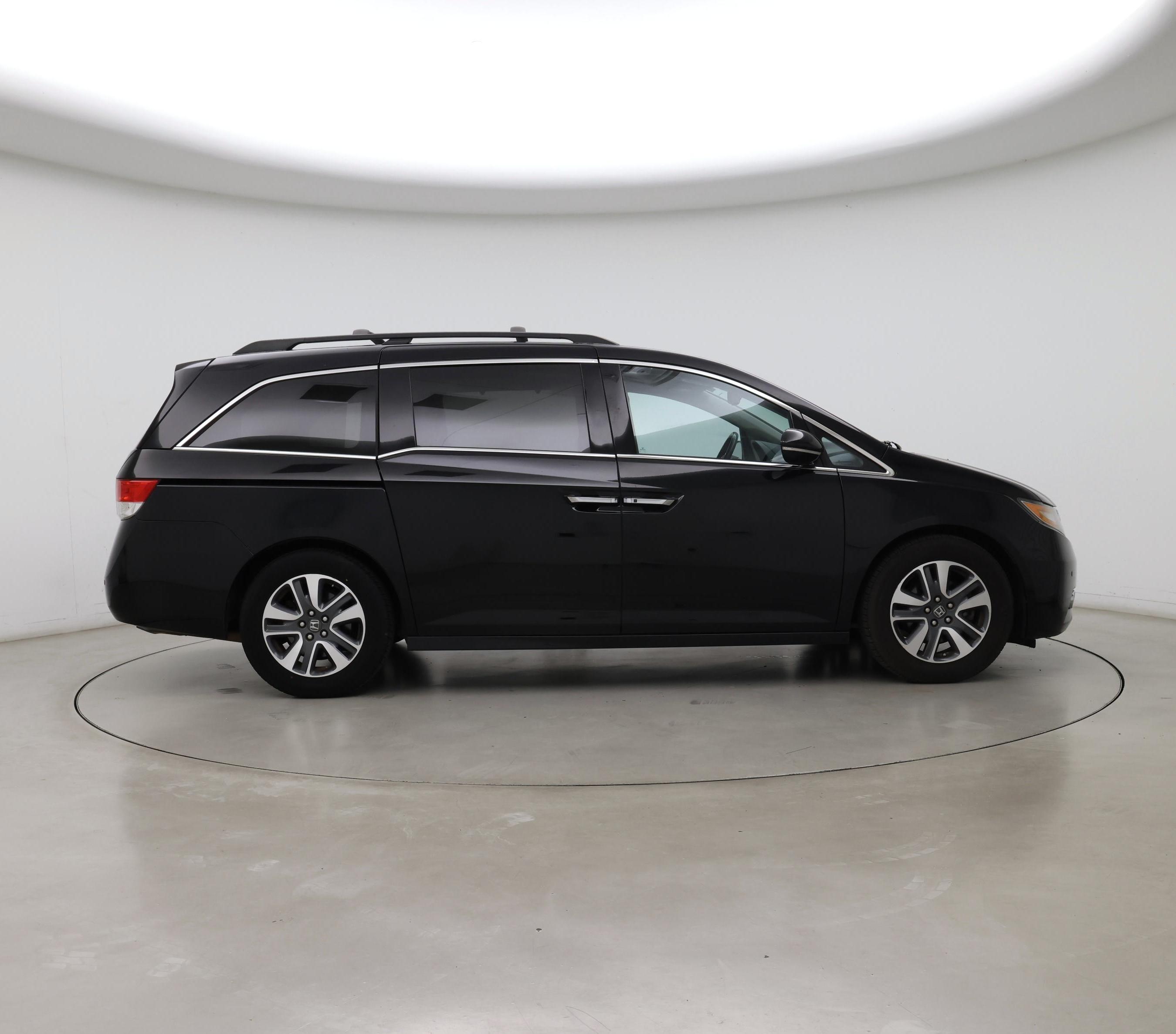 Thumbnail: 2015 Honda Odyssey - 7