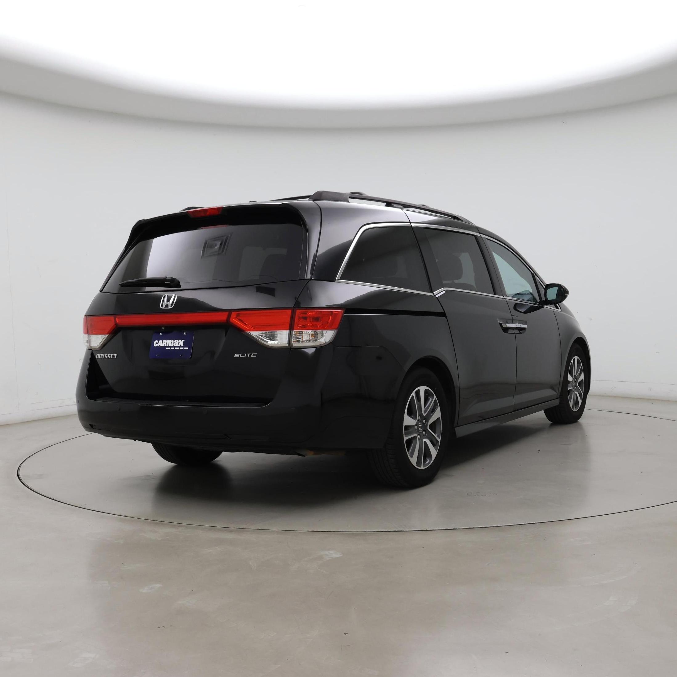 Thumbnail: 2015 Honda Odyssey - 8