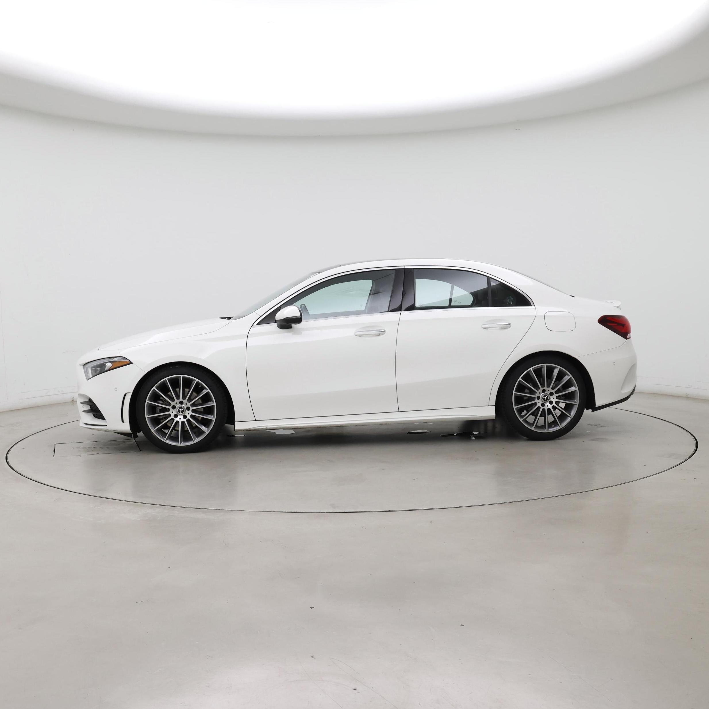 Thumbnail: 2022 Mercedes-Benz A-Class - 3