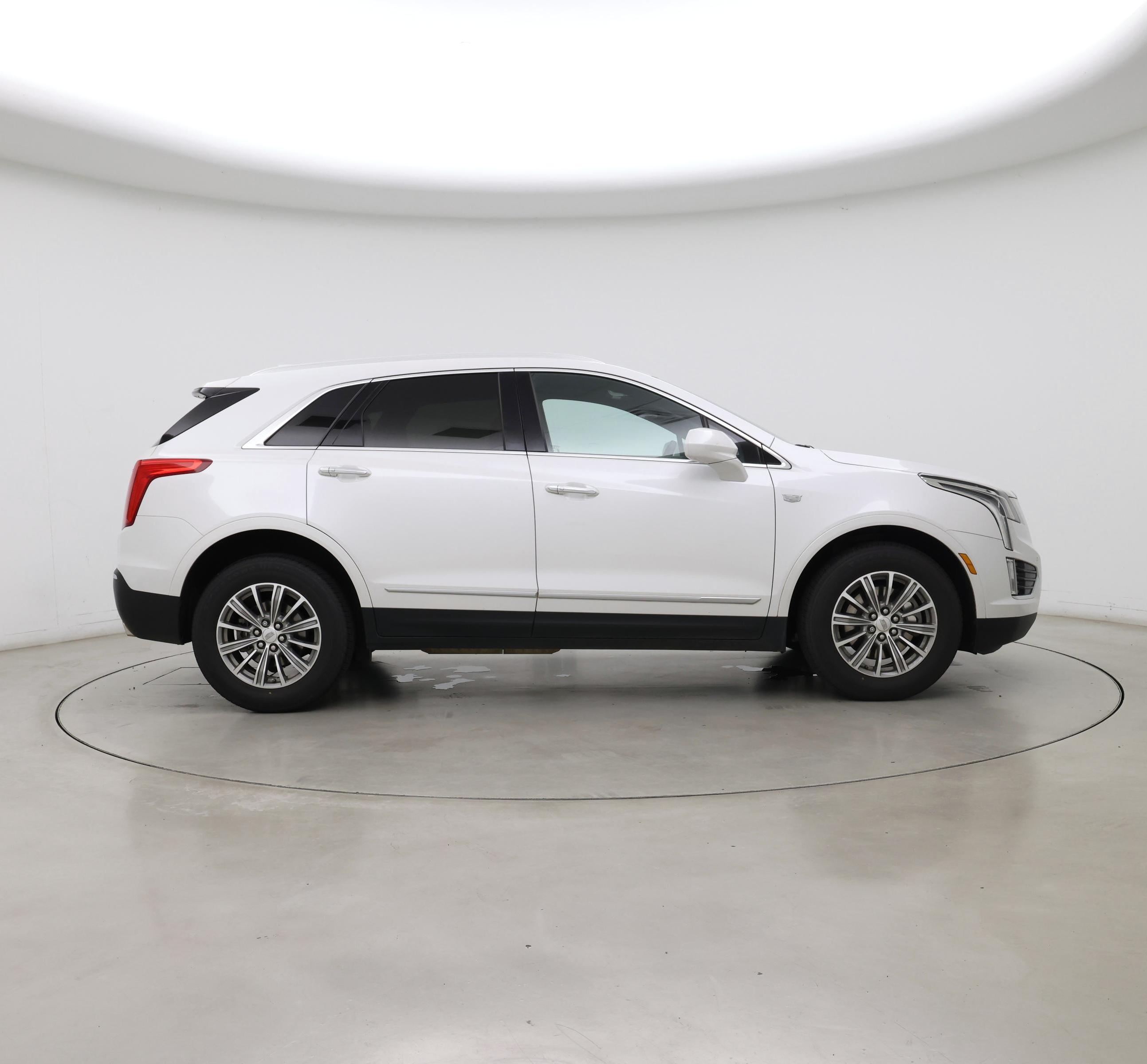 Thumbnail: 2017 Cadillac XT5 - 7