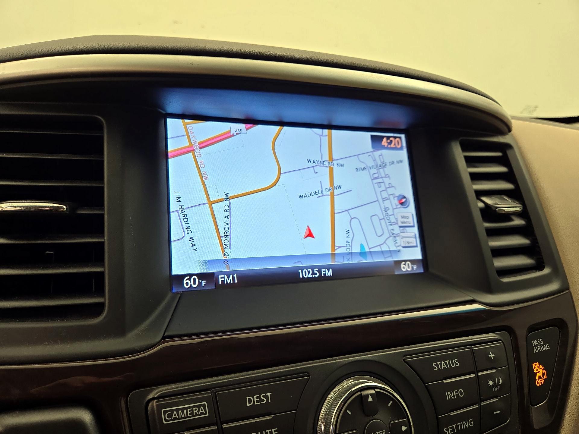 Thumbnail: 2016 Nissan Pathfinder - 14