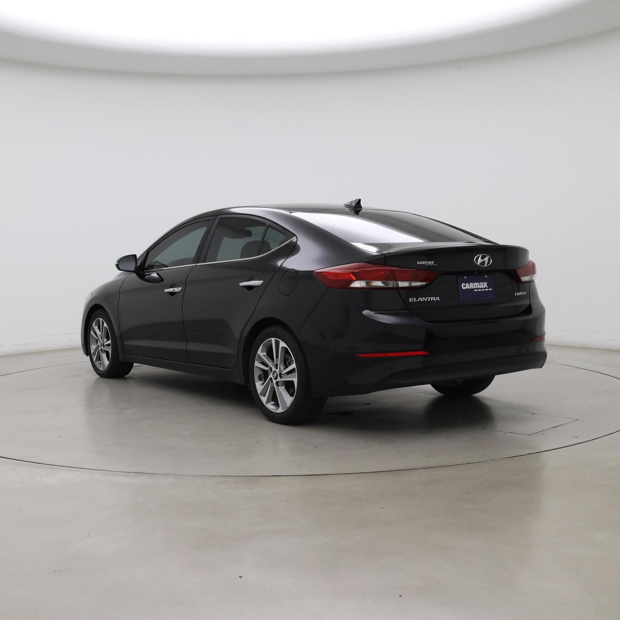 Thumbnail: 2017 Hyundai Elantra - 2