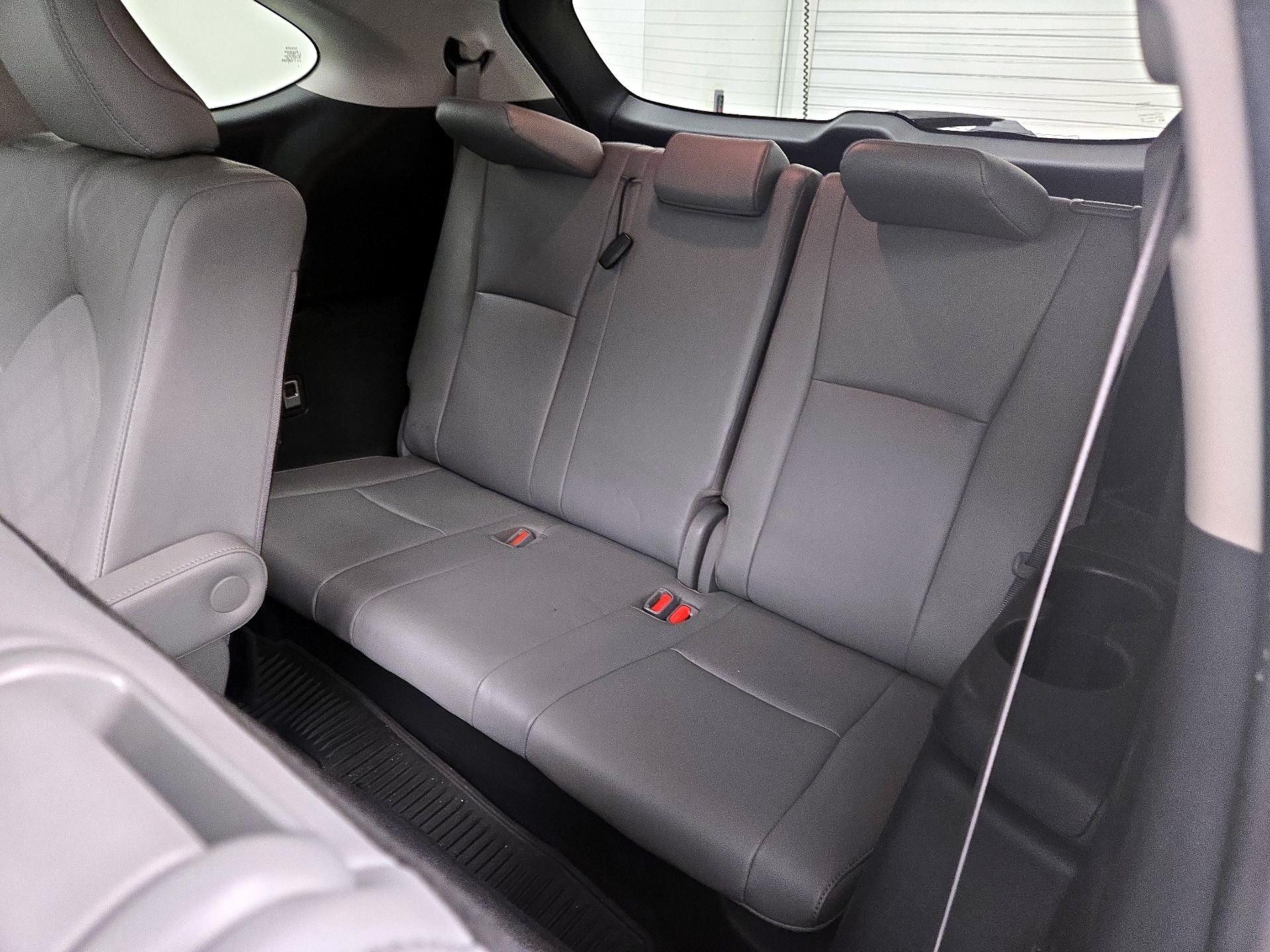 Thumbnail: 2021 Toyota Highlander - 20