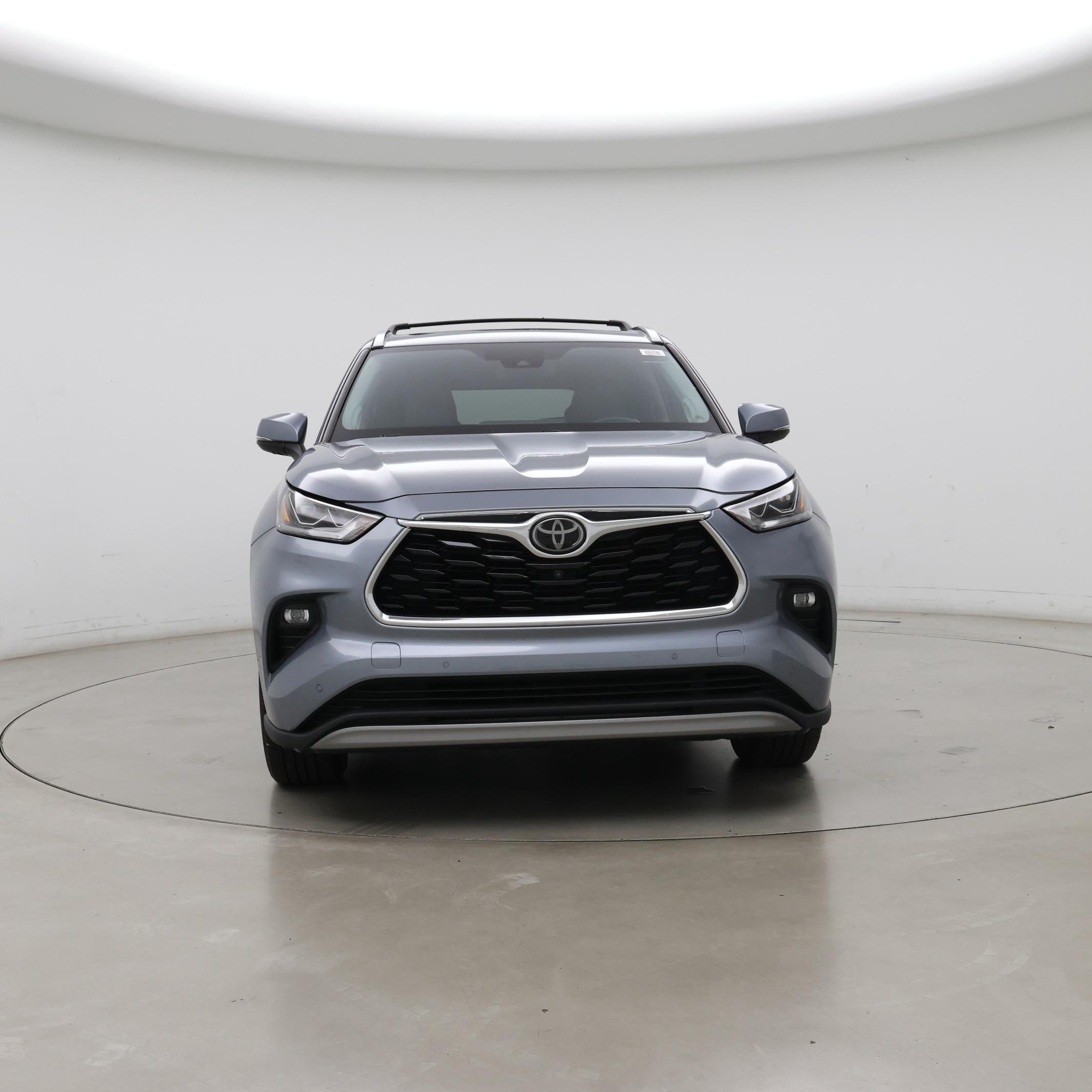 Thumbnail: 2021 Toyota Highlander - 5