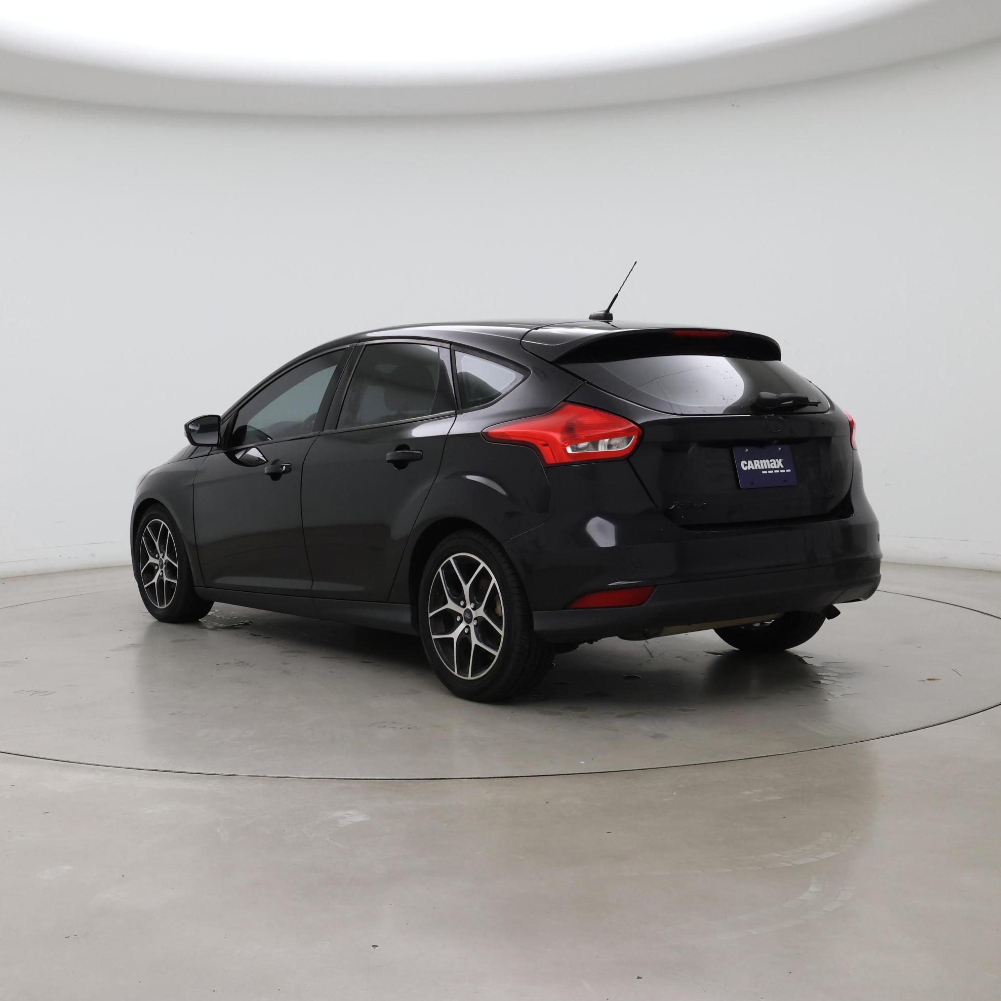 Thumbnail: 2017 Ford Focus - 2