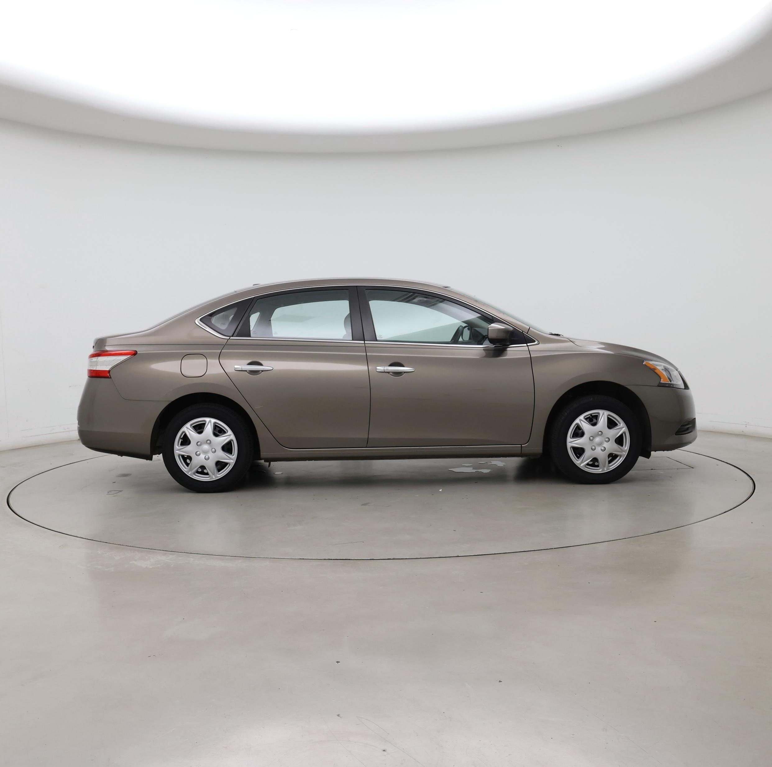 Thumbnail: 2015 Nissan Sentra - 7