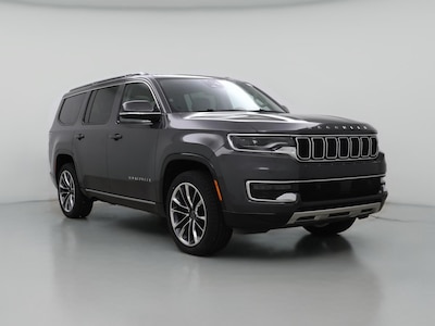 Gray 2022 Jeep Wagoneer Series III