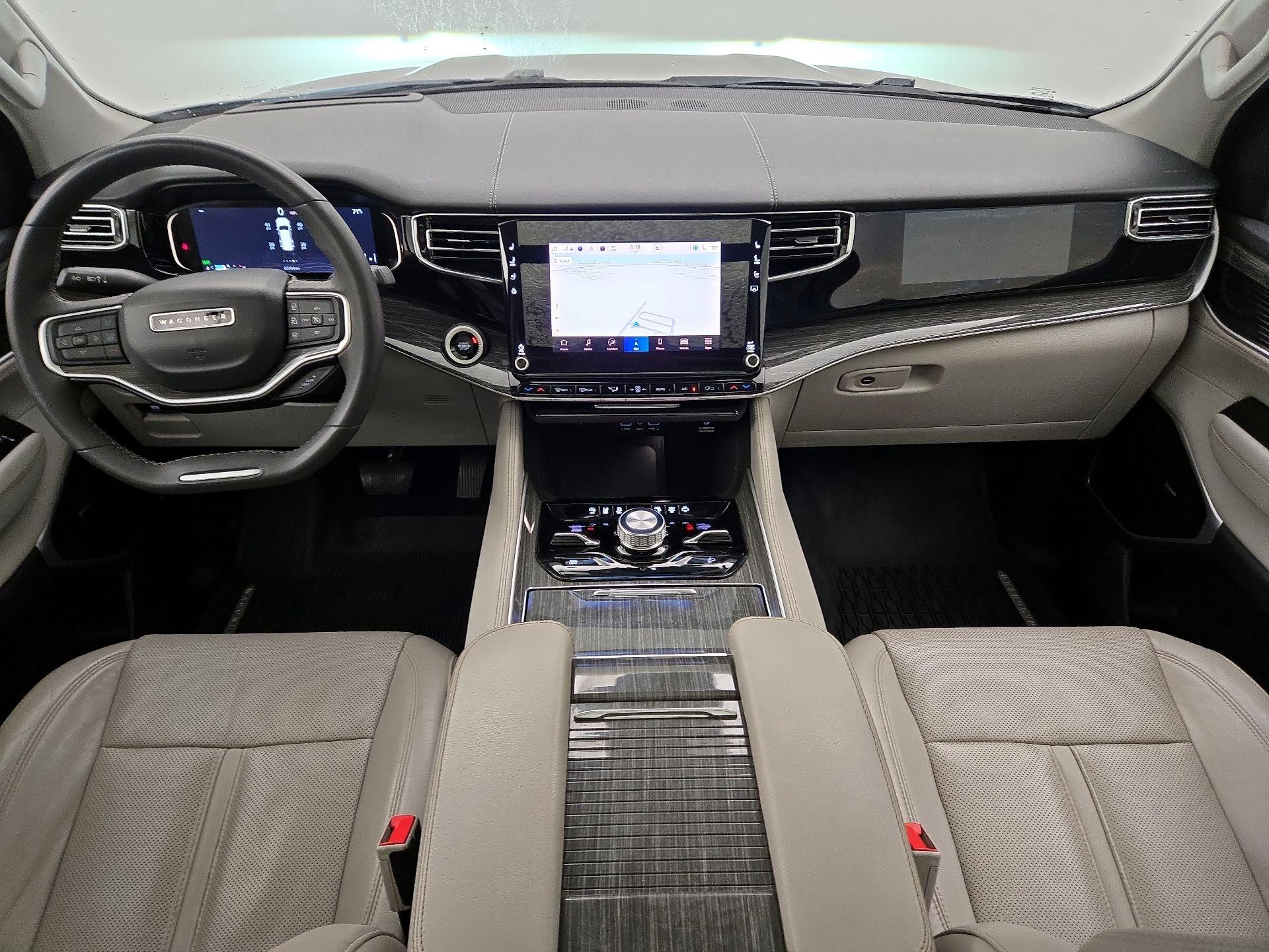 Thumbnail: 2022 Jeep Wagoneer - 9