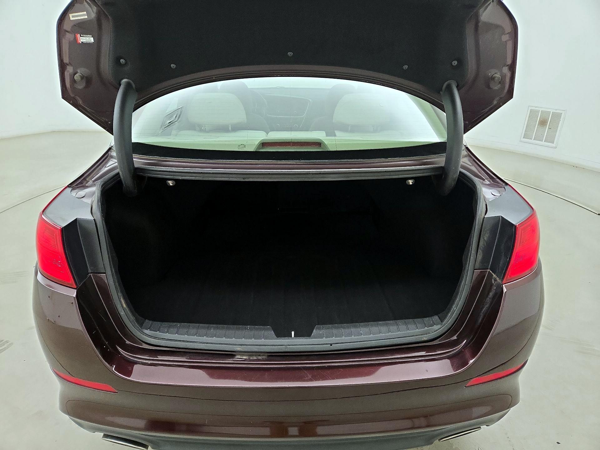 Thumbnail: 2015 Kia Optima - 19