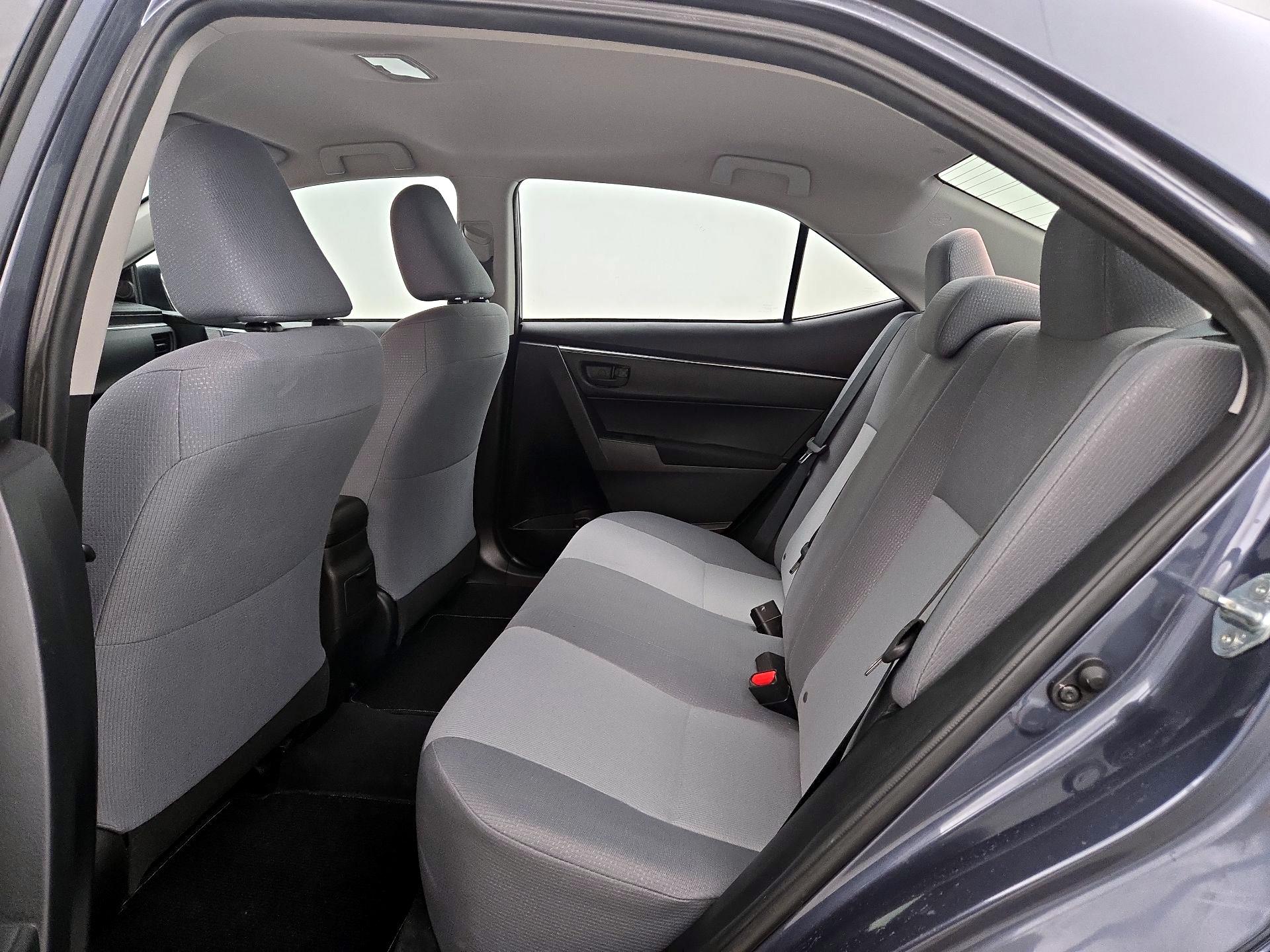 Thumbnail: 2016 Toyota Corolla - 18