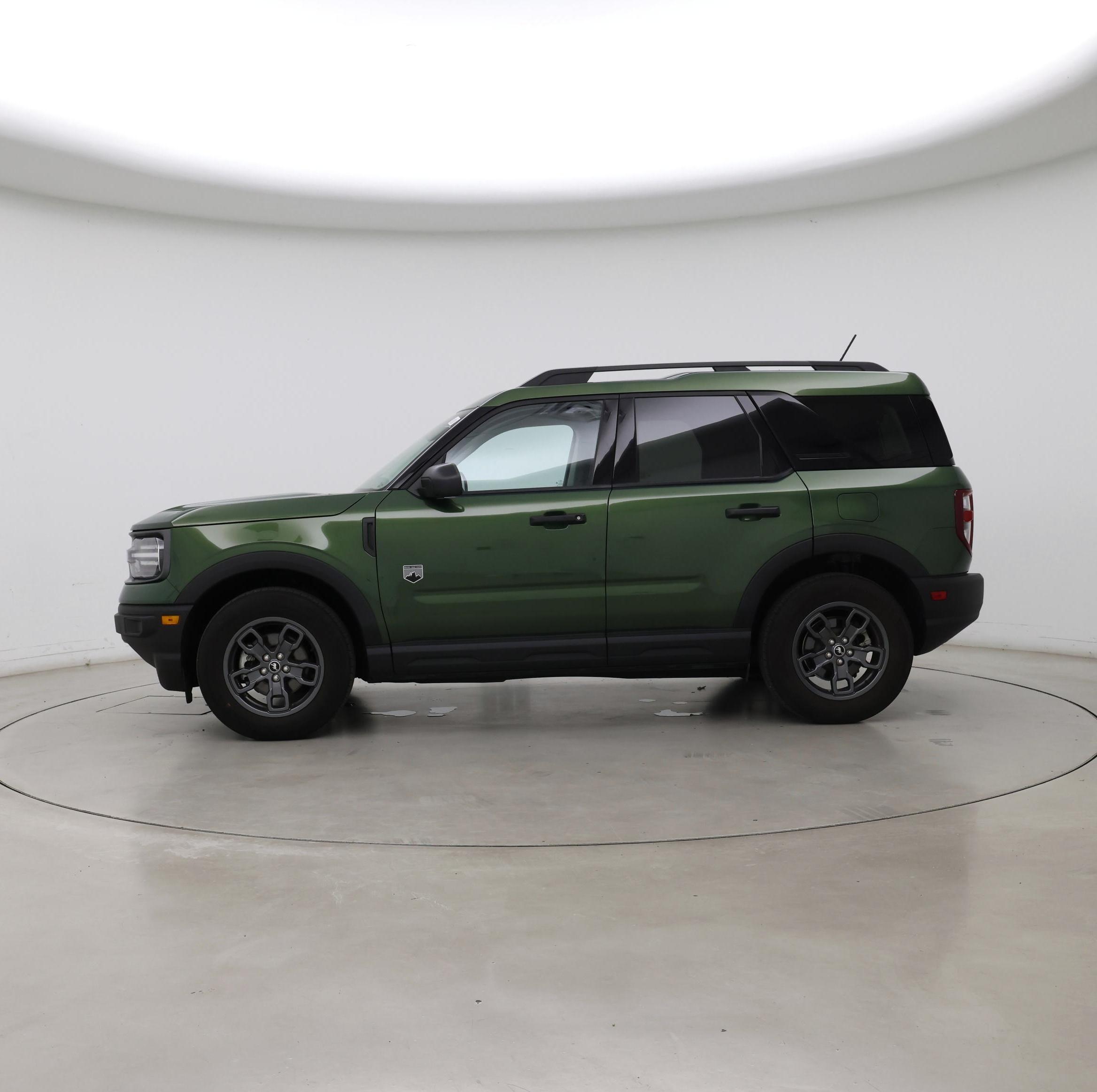 Thumbnail: 2023 Ford Bronco Sport - 3
