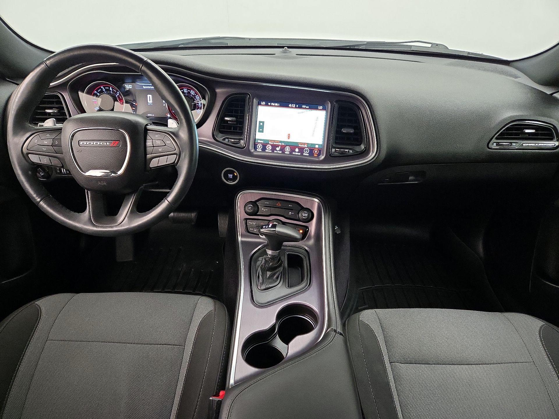 Thumbnail: 2016 Dodge Challenger - 9