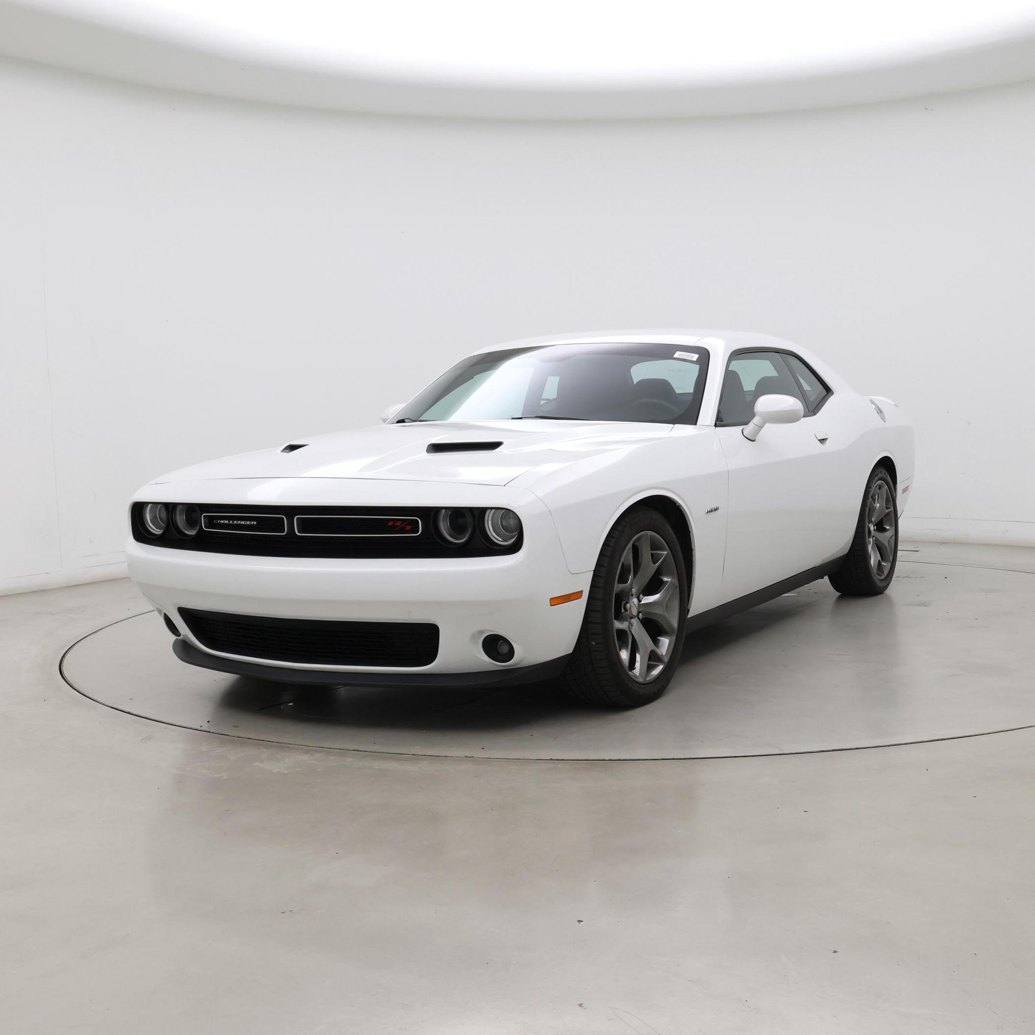 Thumbnail: 2016 Dodge Challenger - 4