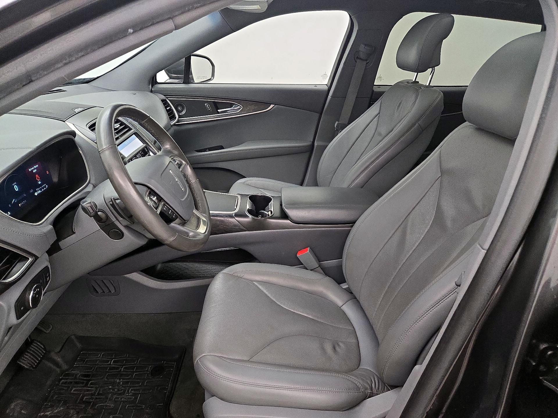 Thumbnail: 2019 Lincoln Nautilus - 11