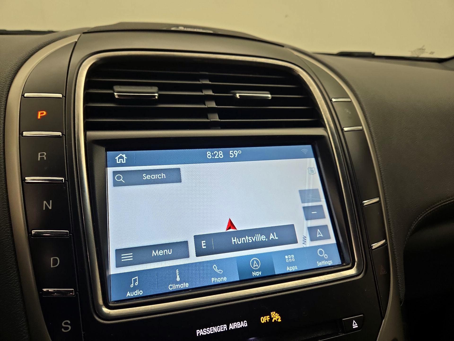 Thumbnail: 2019 Lincoln Nautilus - 14