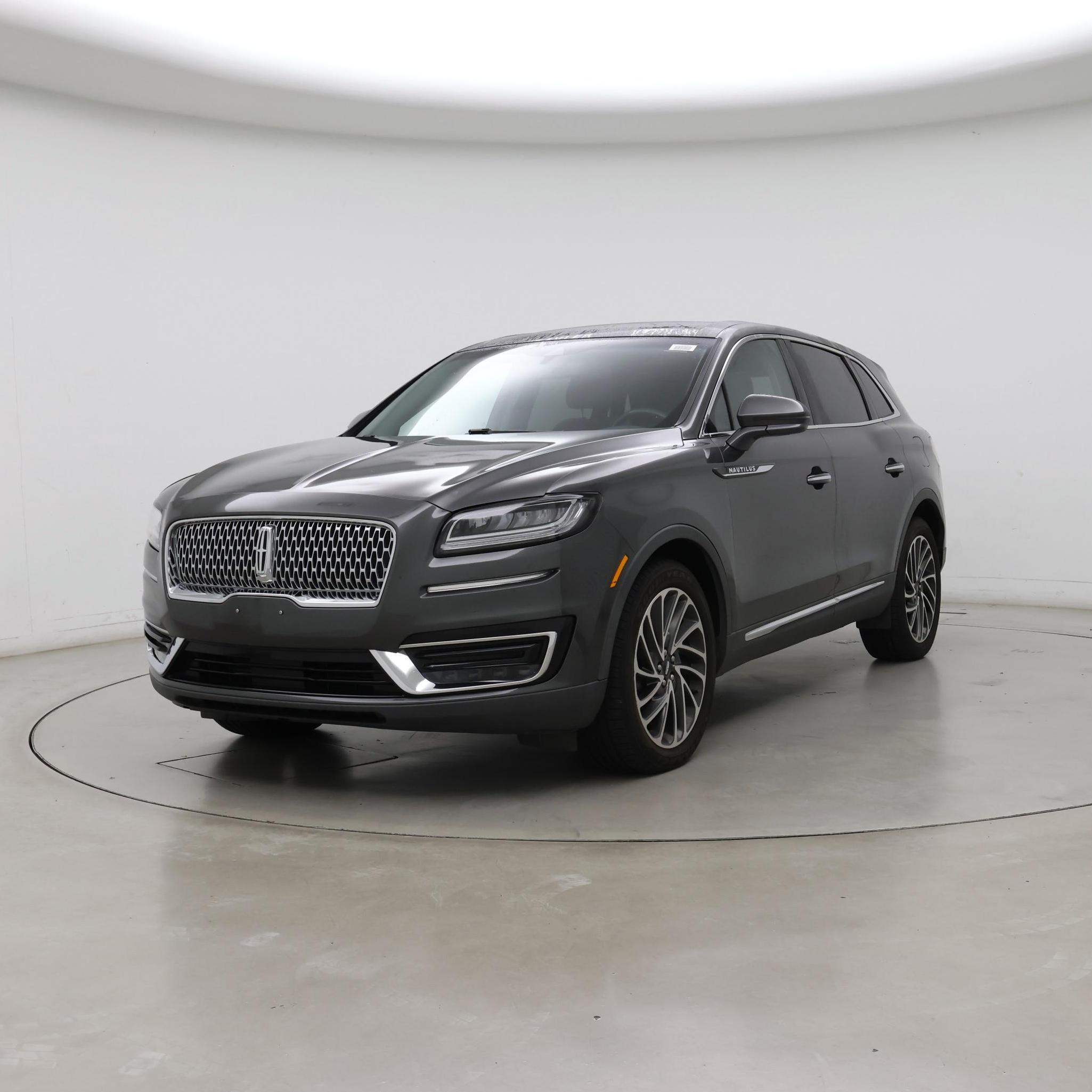 Thumbnail: 2019 Lincoln Nautilus - 4