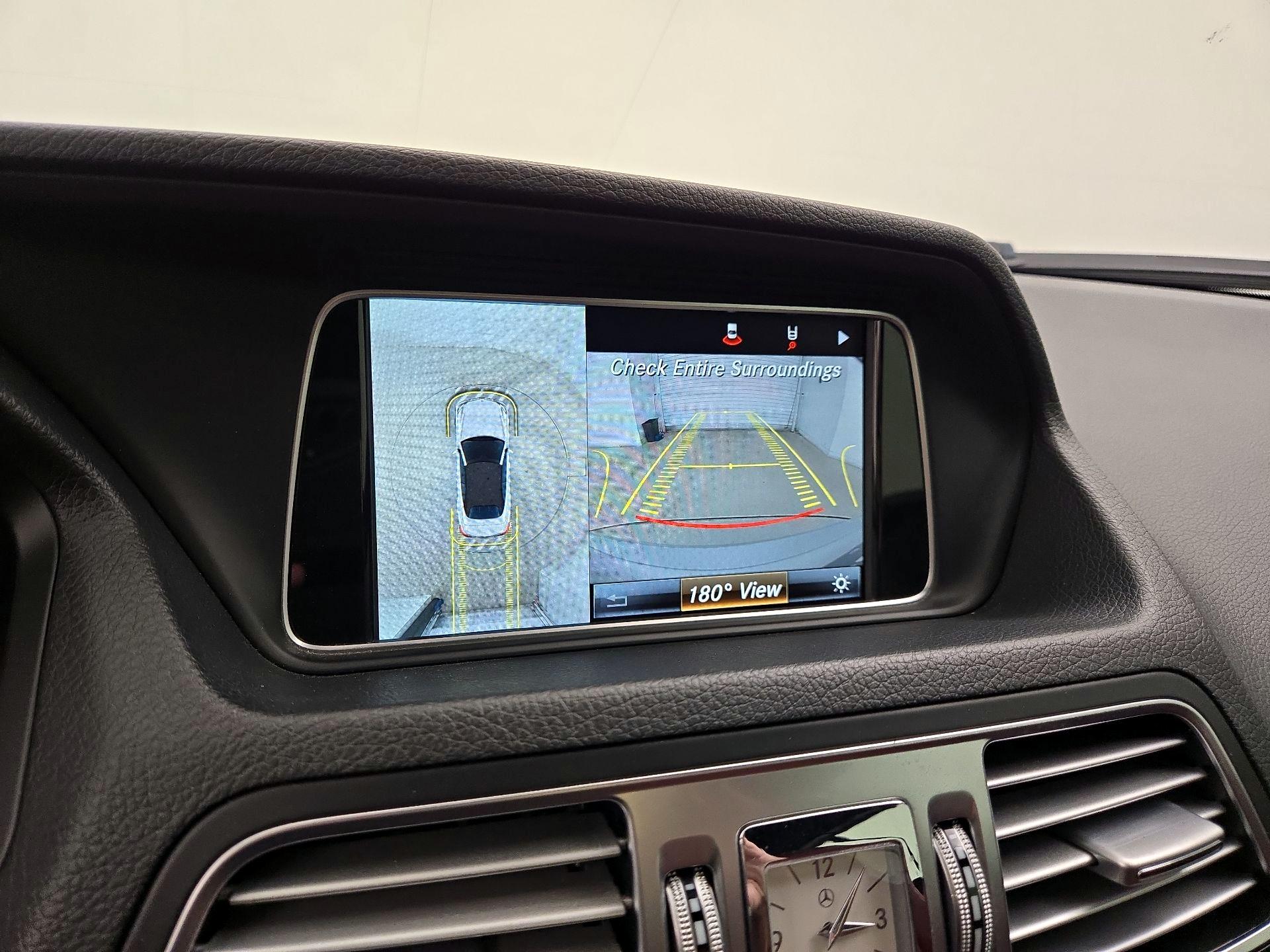 Thumbnail: 2017 Mercedes-Benz E-Class - 15